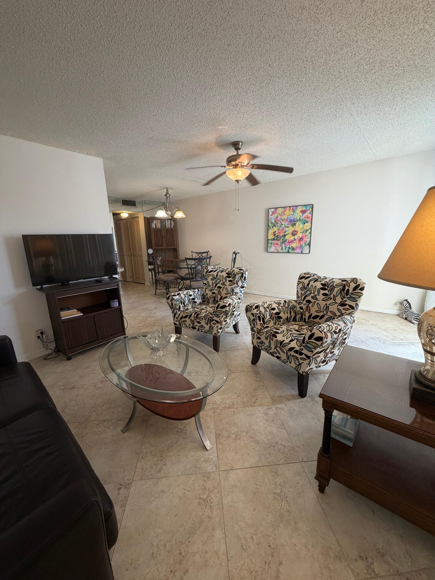 3058 Ainslie Drive 3058 - D