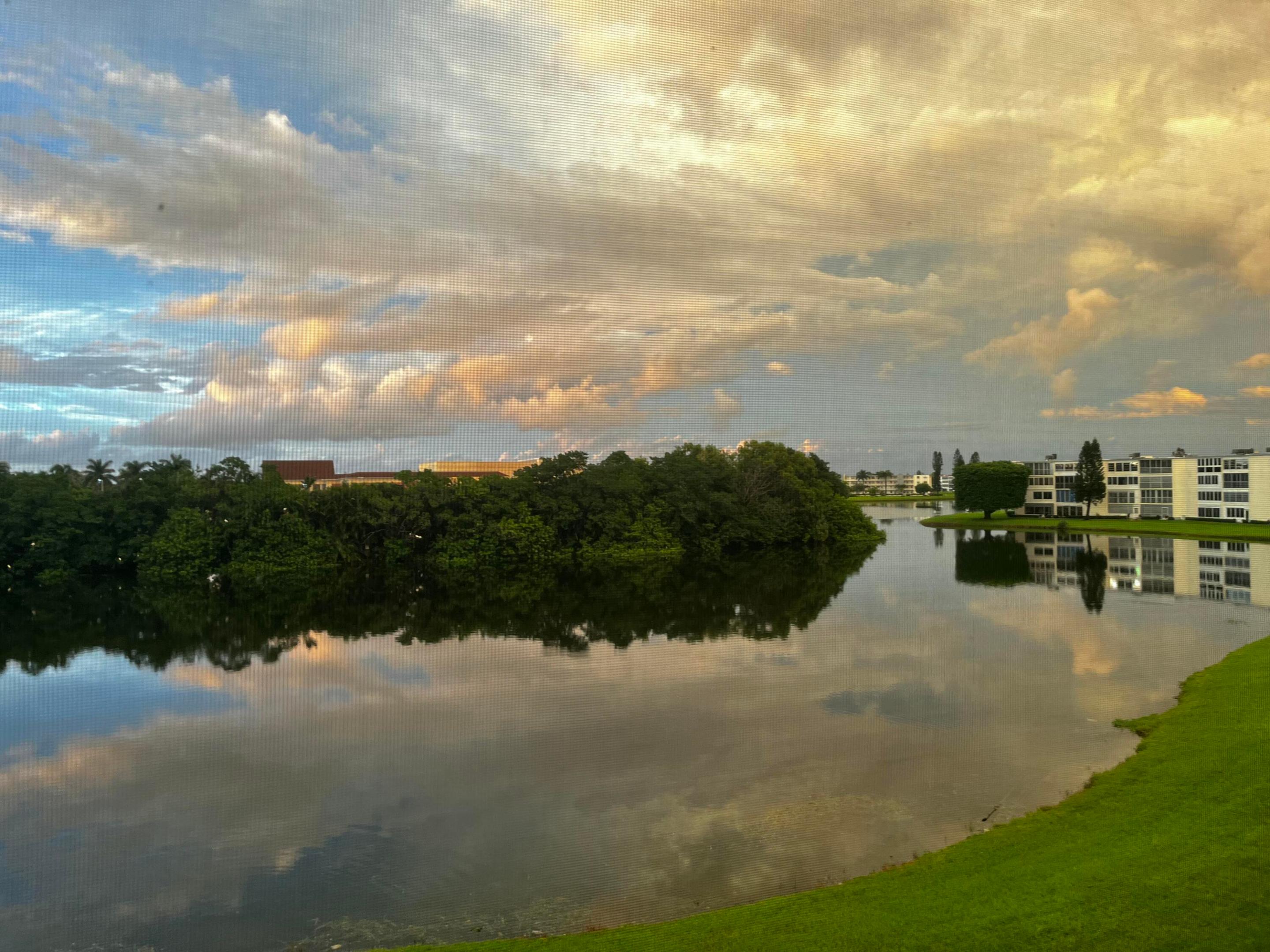 3058 Ainslie Drive 3058 - D