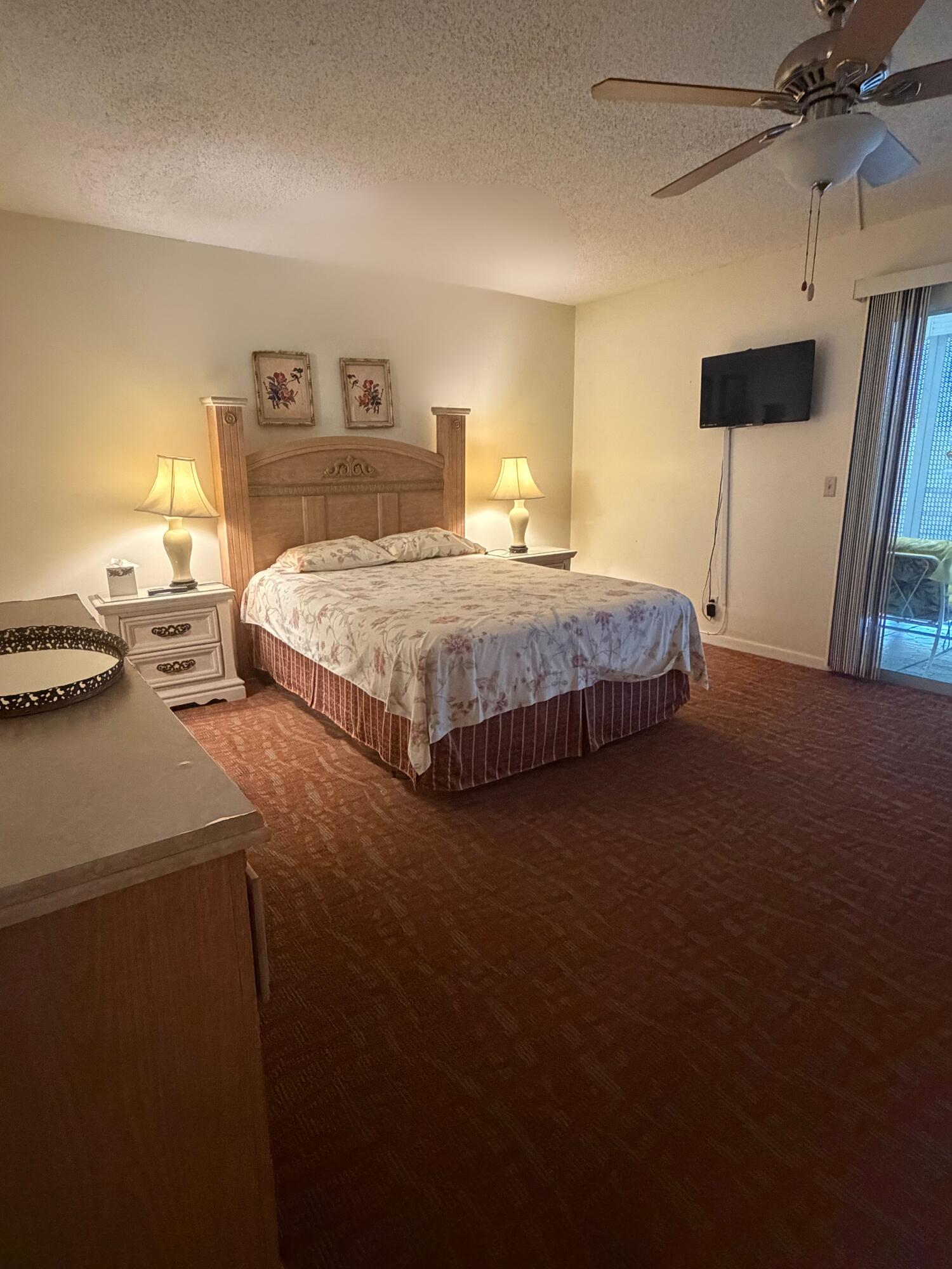 3058 Ainslie Drive 3058 - D