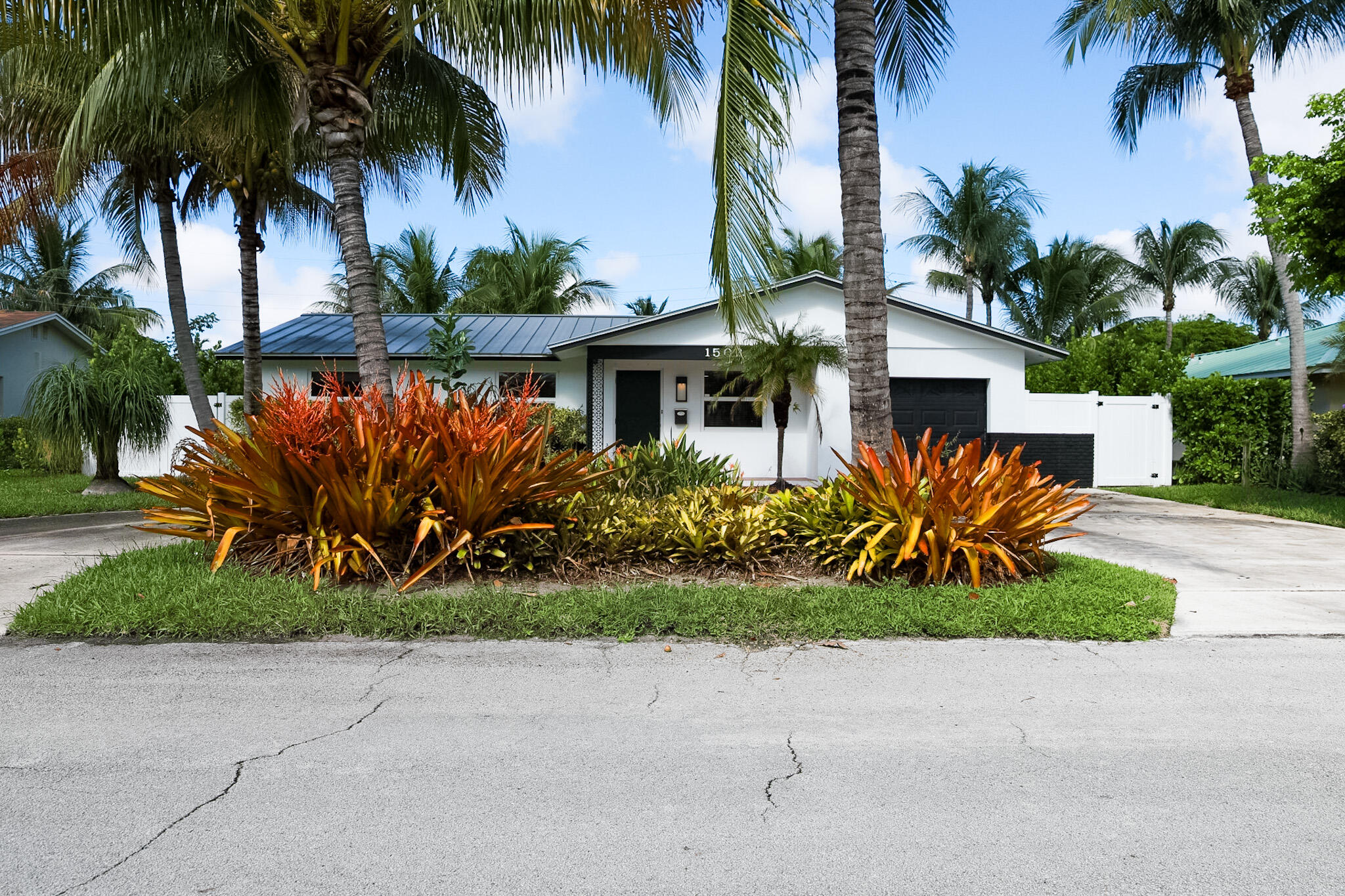1502 NW 4th Avenue