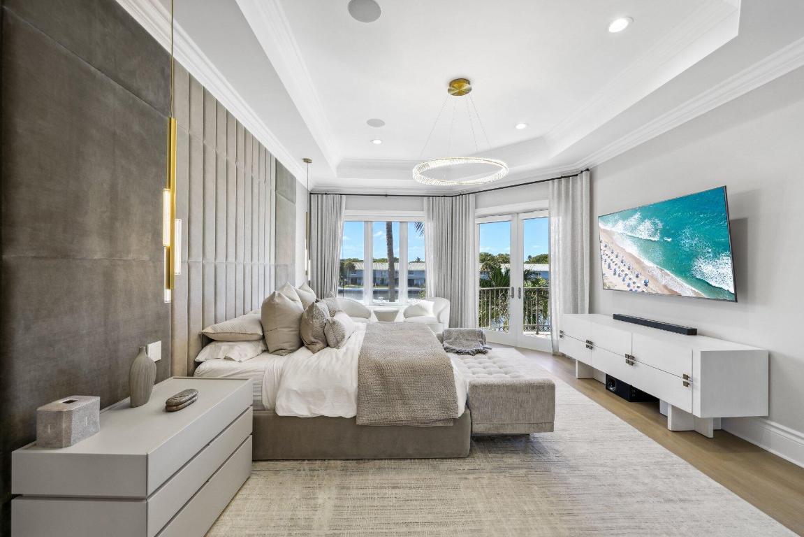 4216 Intracoastal Drive