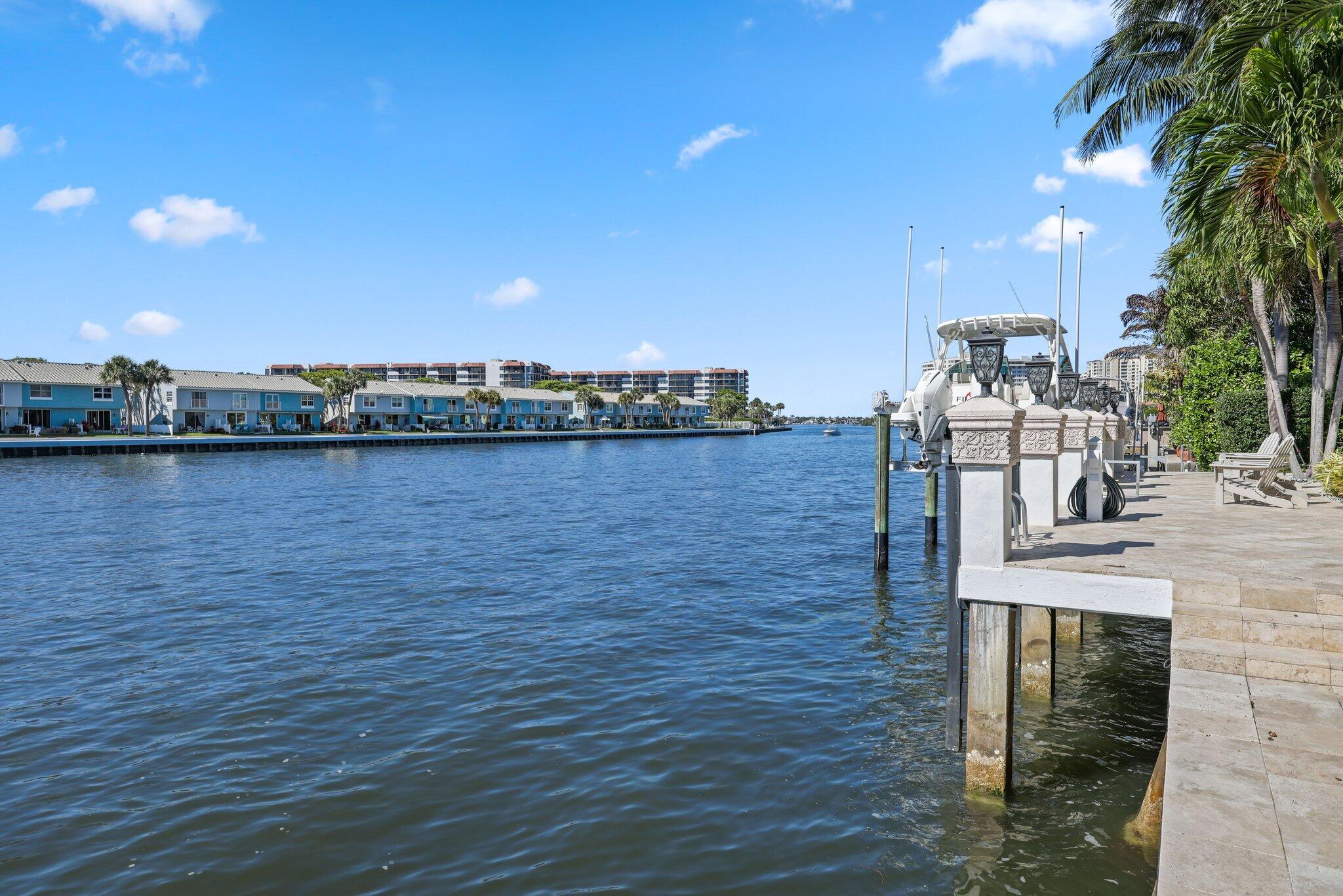 4216 Intracoastal Drive