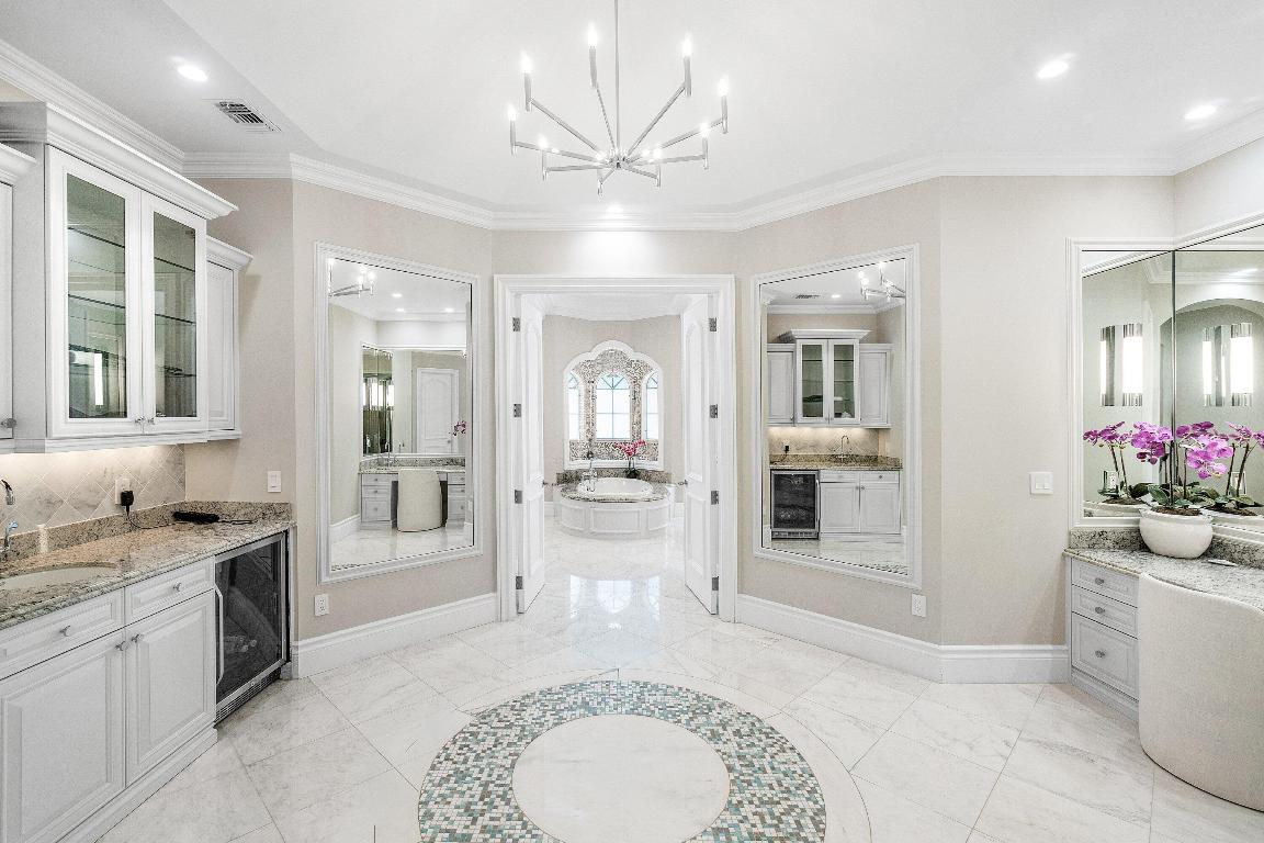 4216 Intracoastal Drive