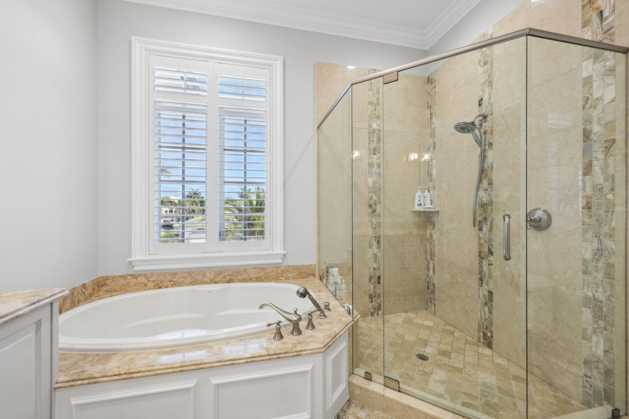 4216 Intracoastal Drive