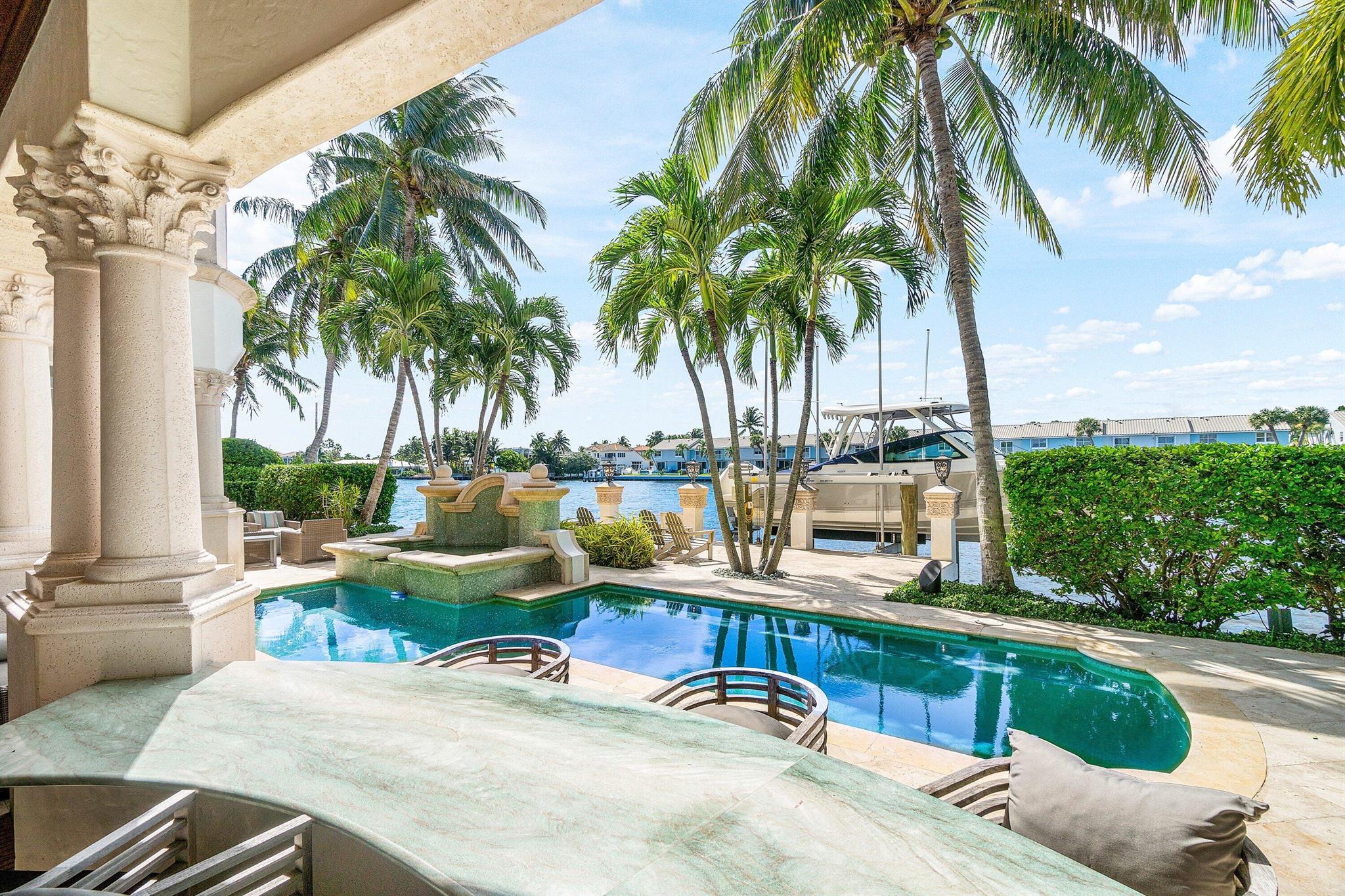 4216 Intracoastal Drive