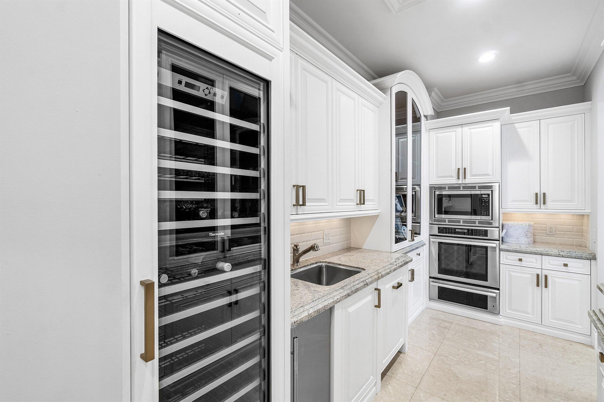 4216 Intracoastal Drive