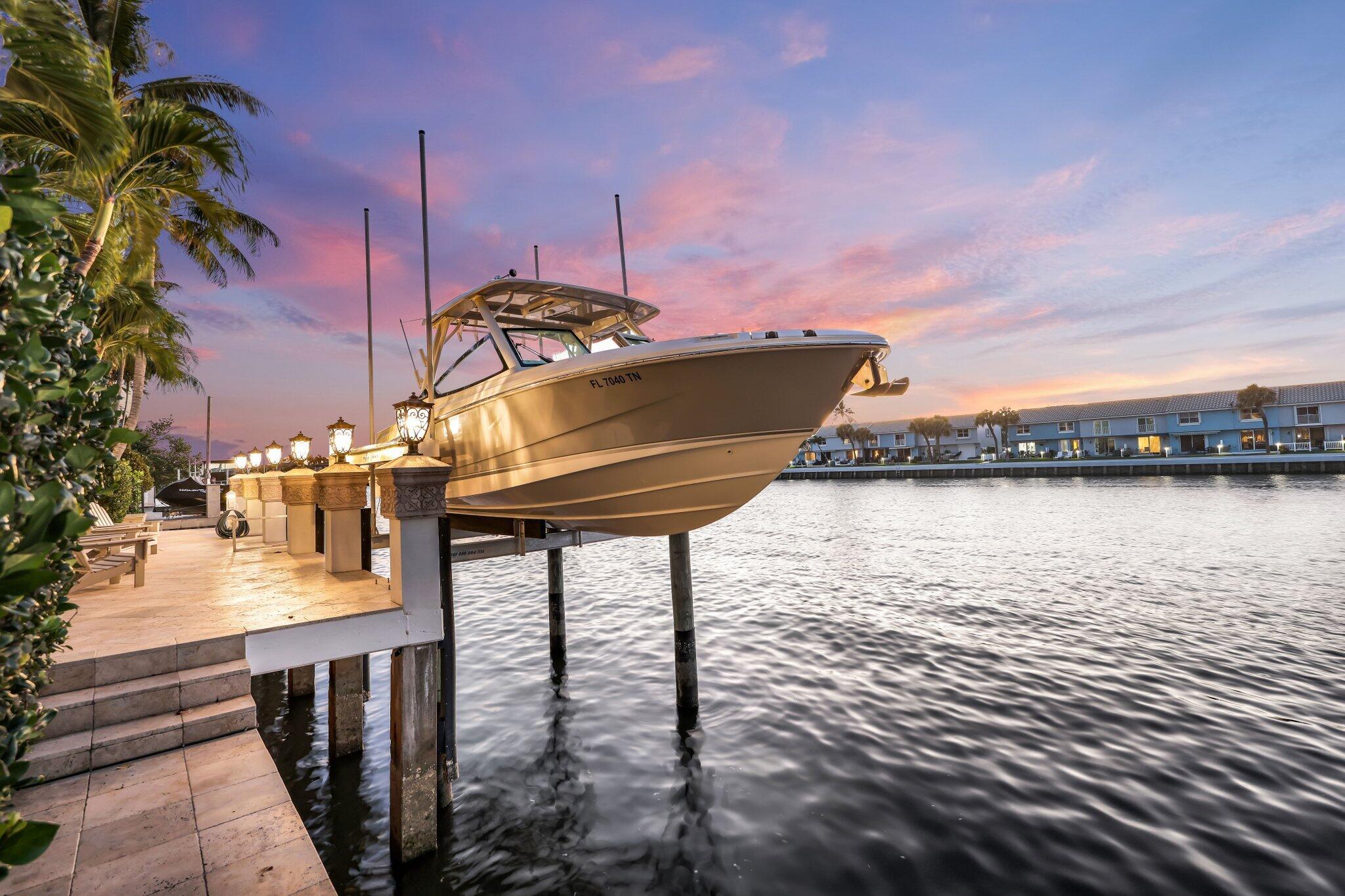 4216 Intracoastal Drive