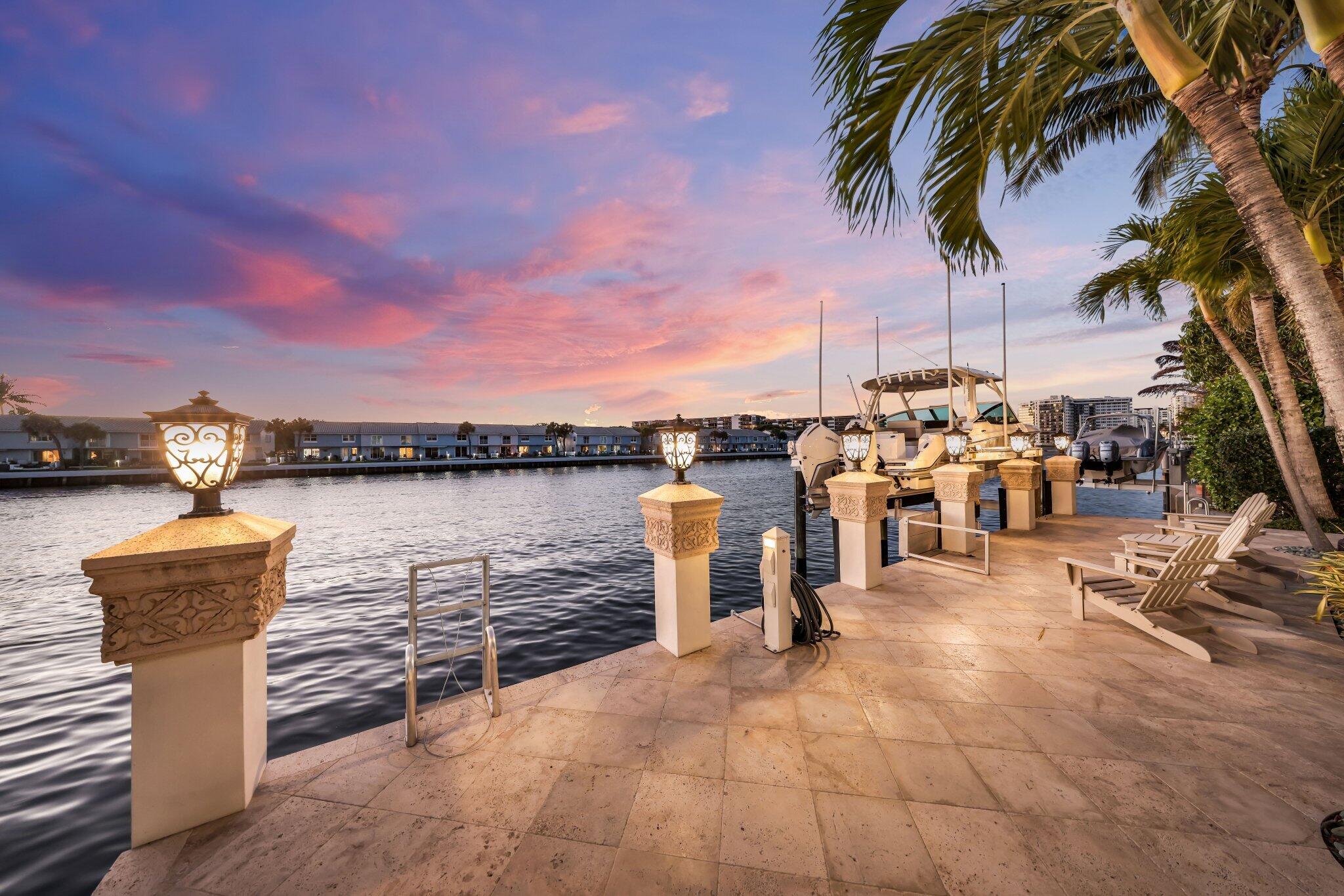 4216 Intracoastal Drive