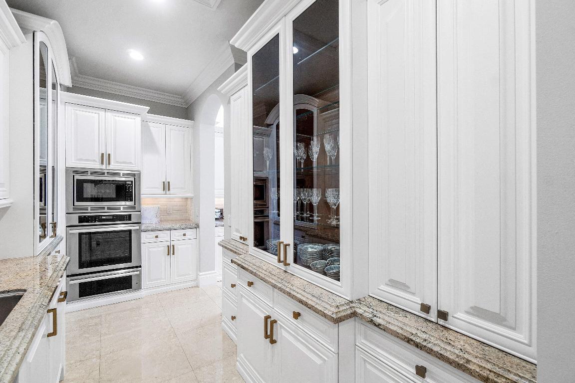 4216 Intracoastal Drive