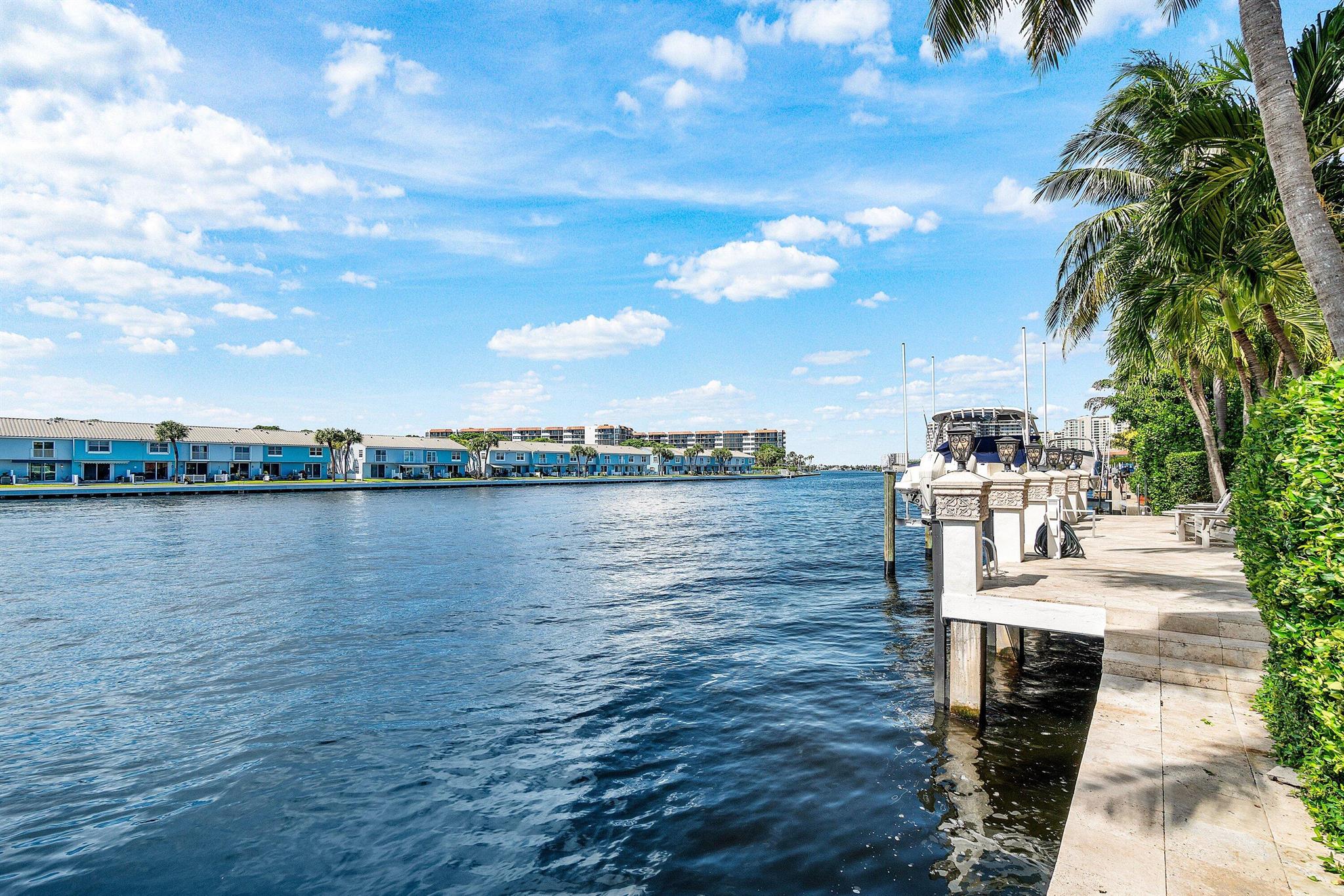 4216 Intracoastal Drive