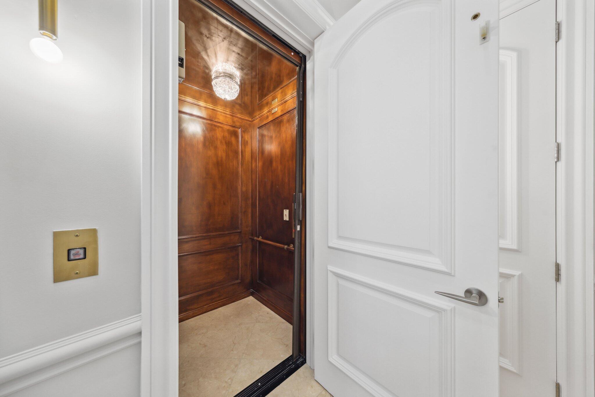 4216 Intracoastal Drive