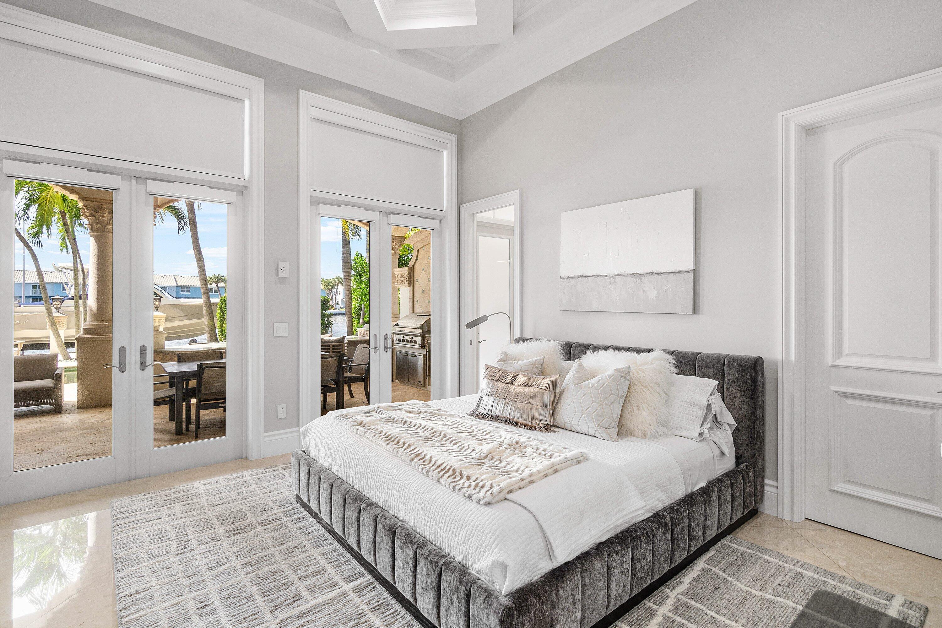 4216 Intracoastal Drive