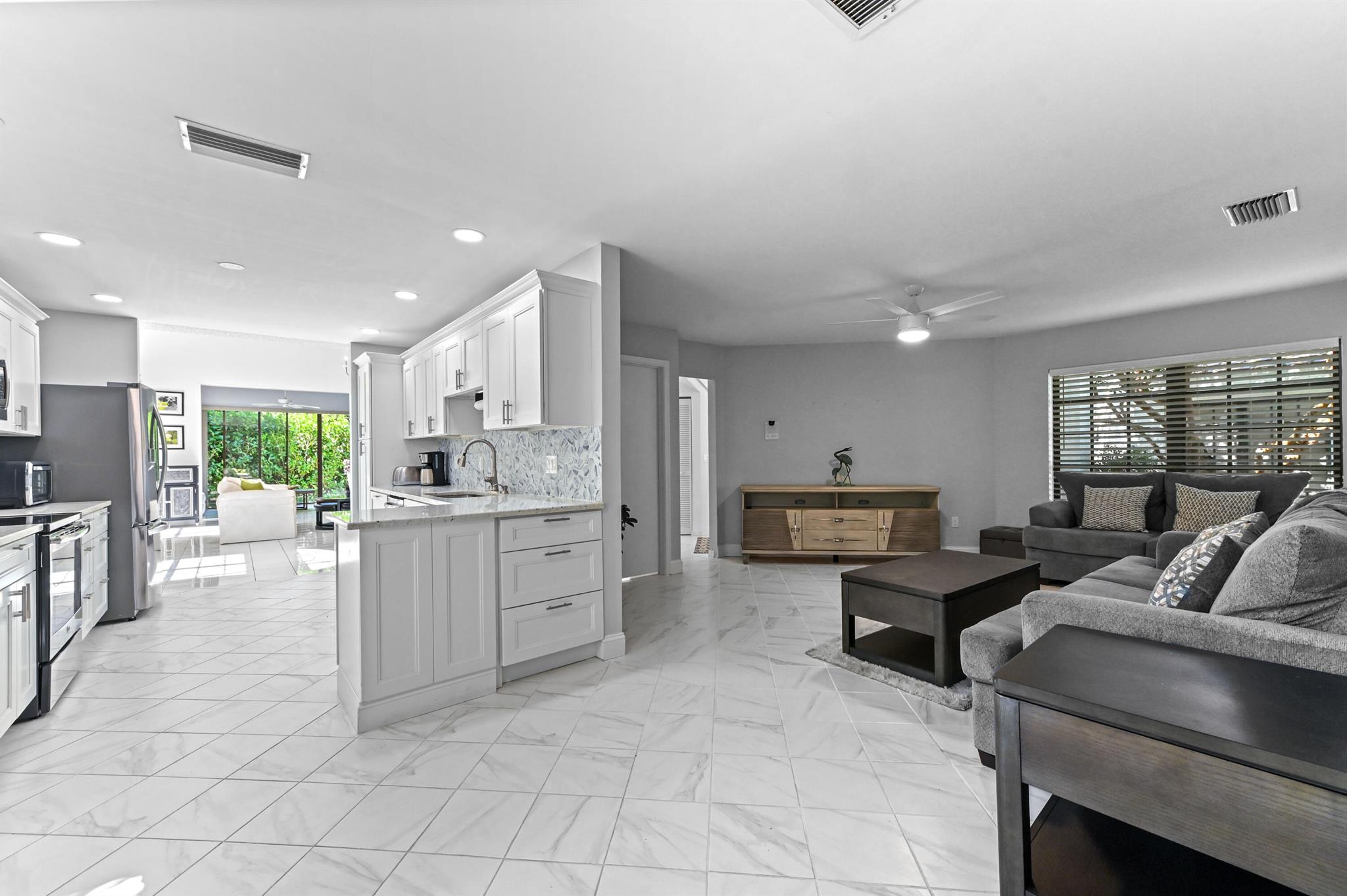 4940 Sherwood Forest Drive