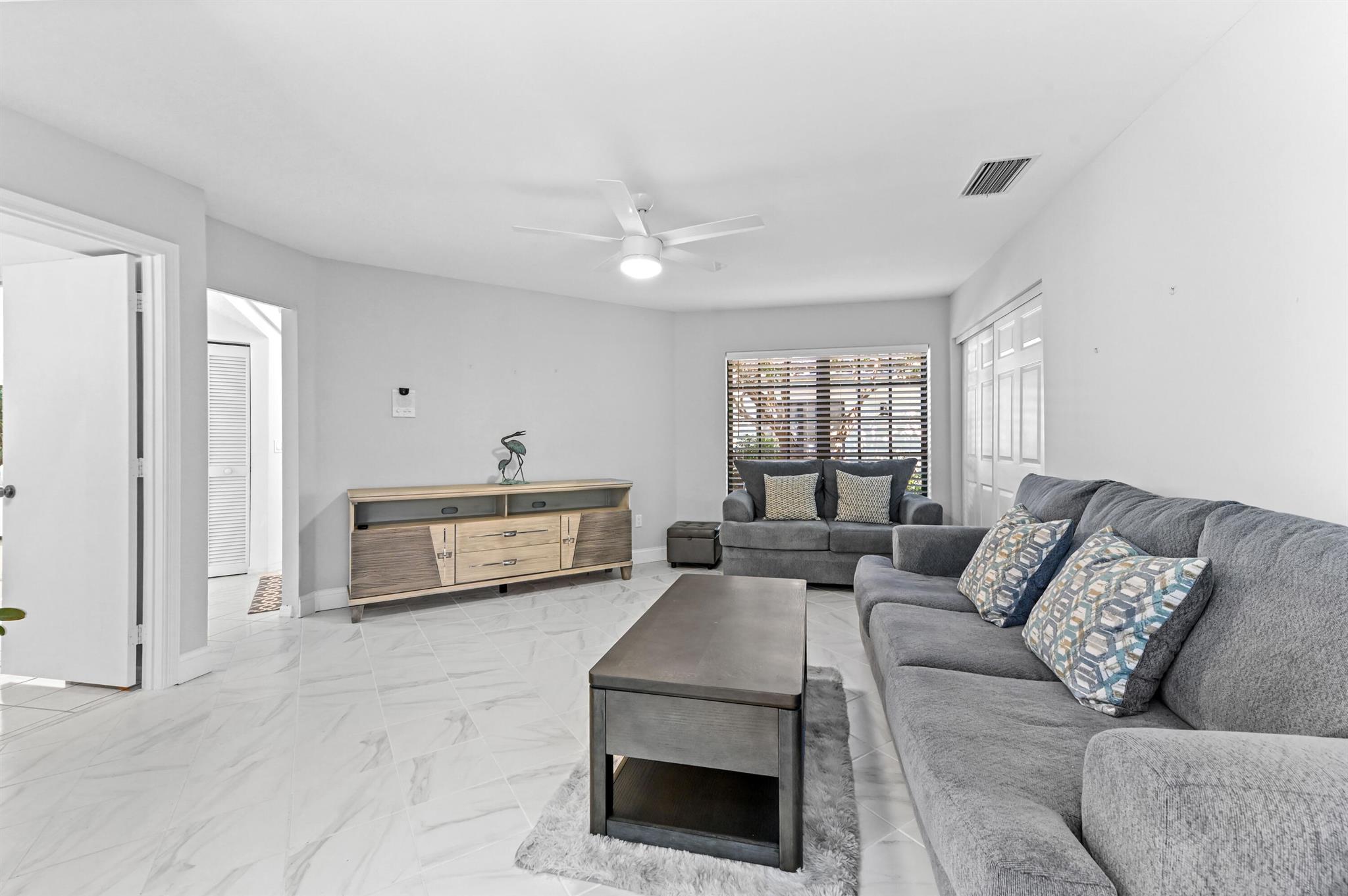 4940 Sherwood Forest Drive