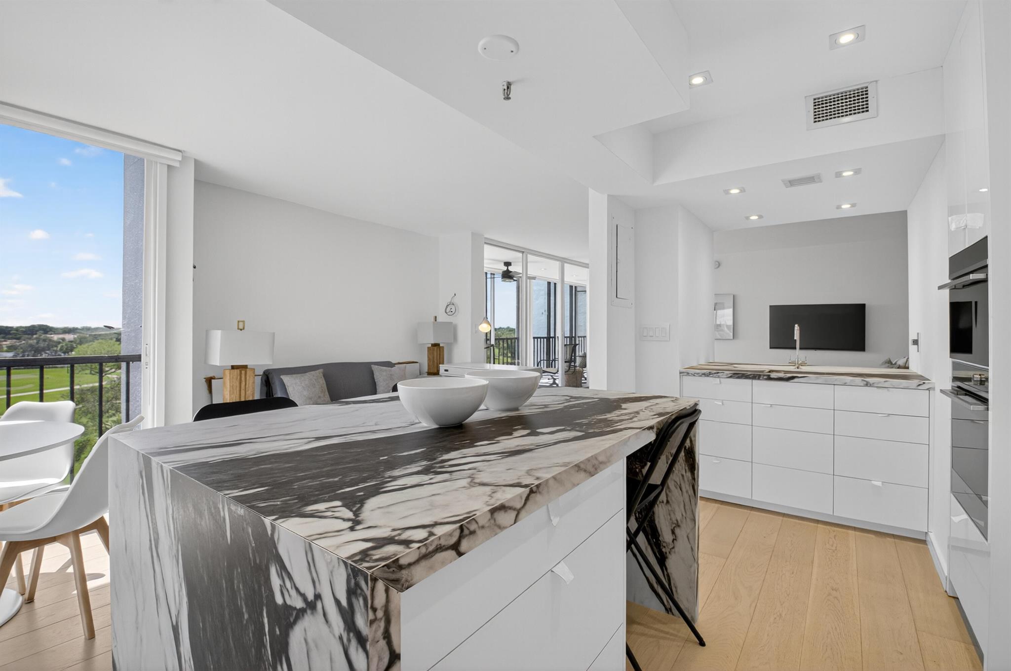 6815 Willow Wood Drive 4051