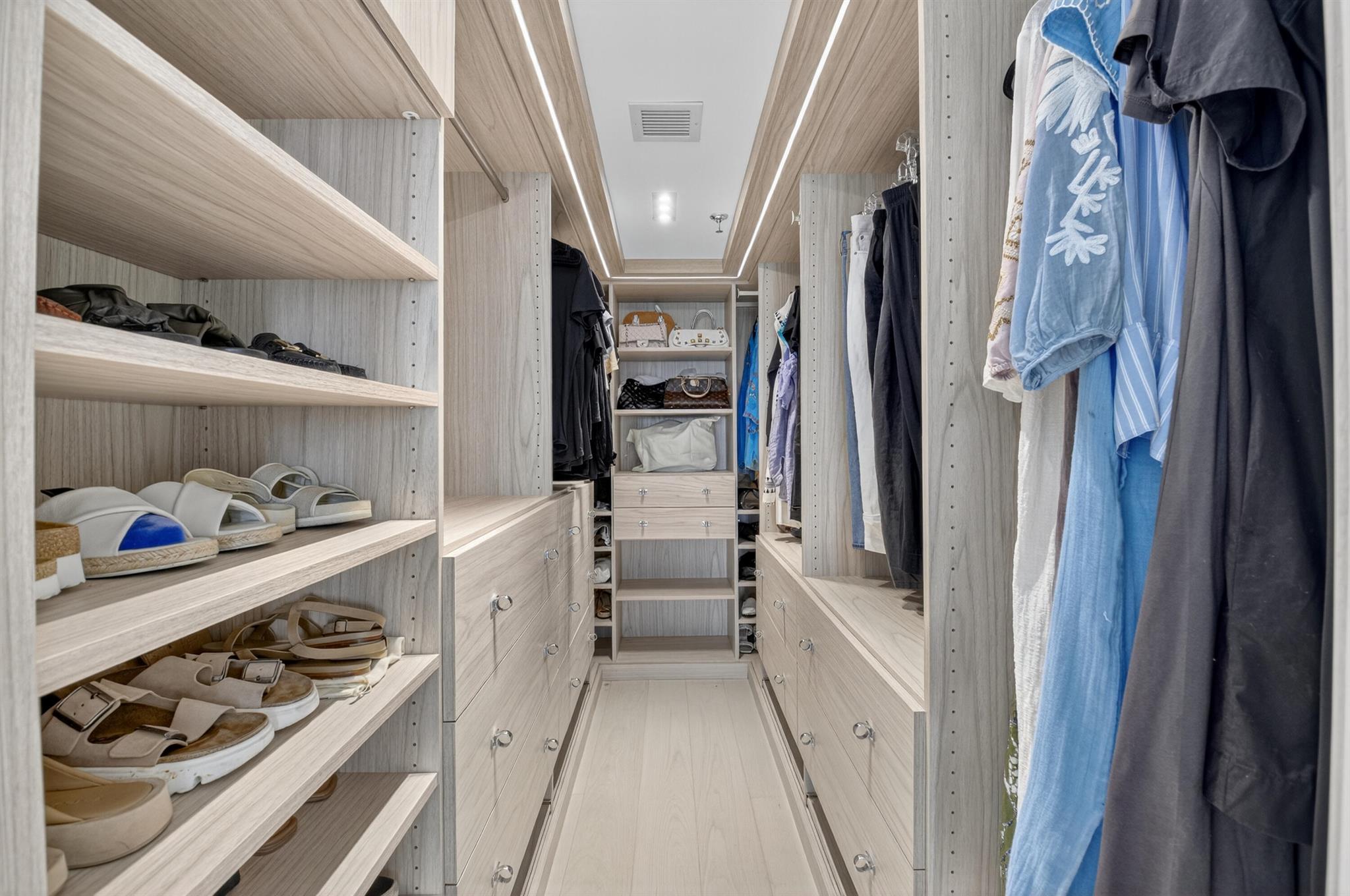 6815 Willow Wood Drive 4051