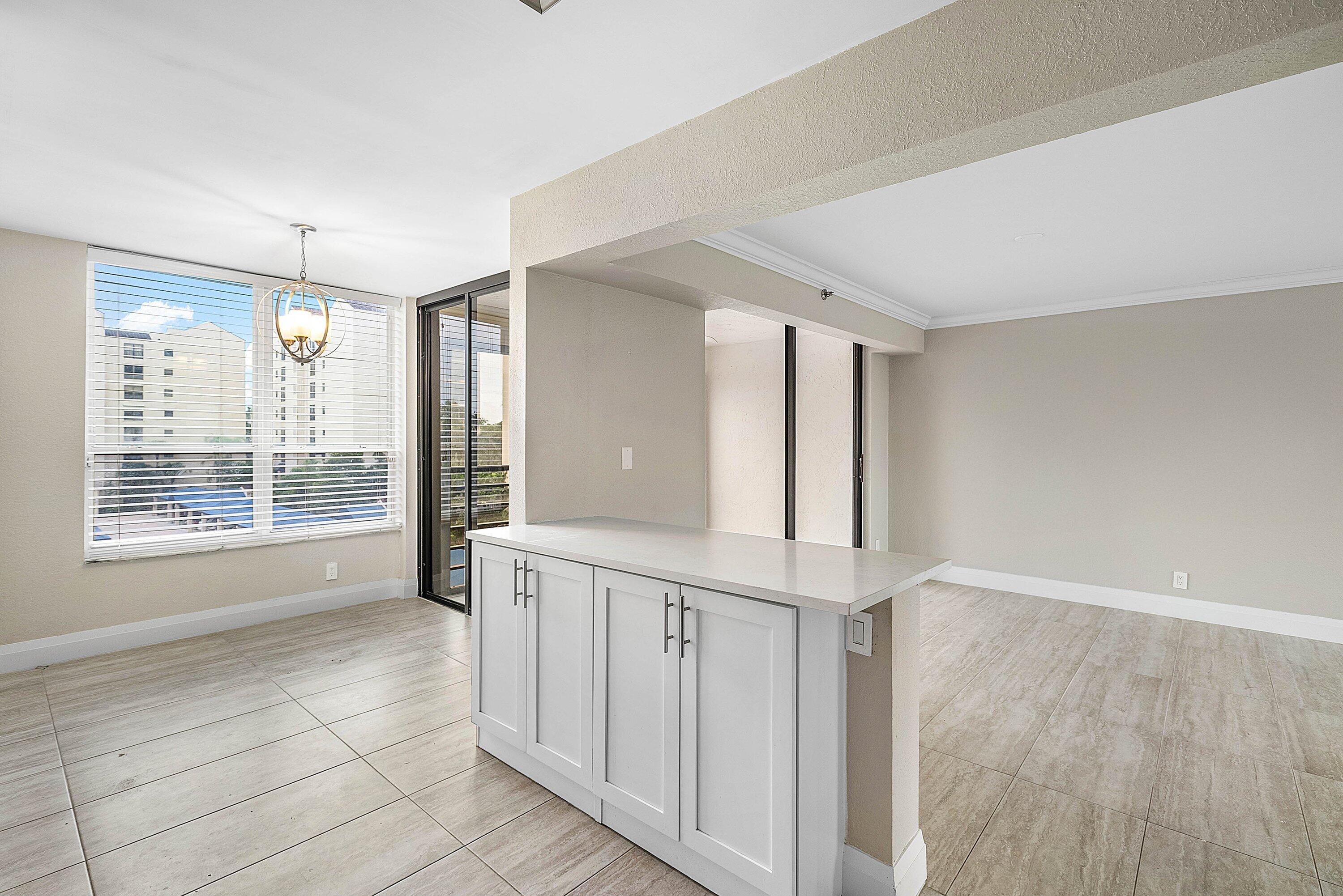 7580 Regency Lake Drive 402