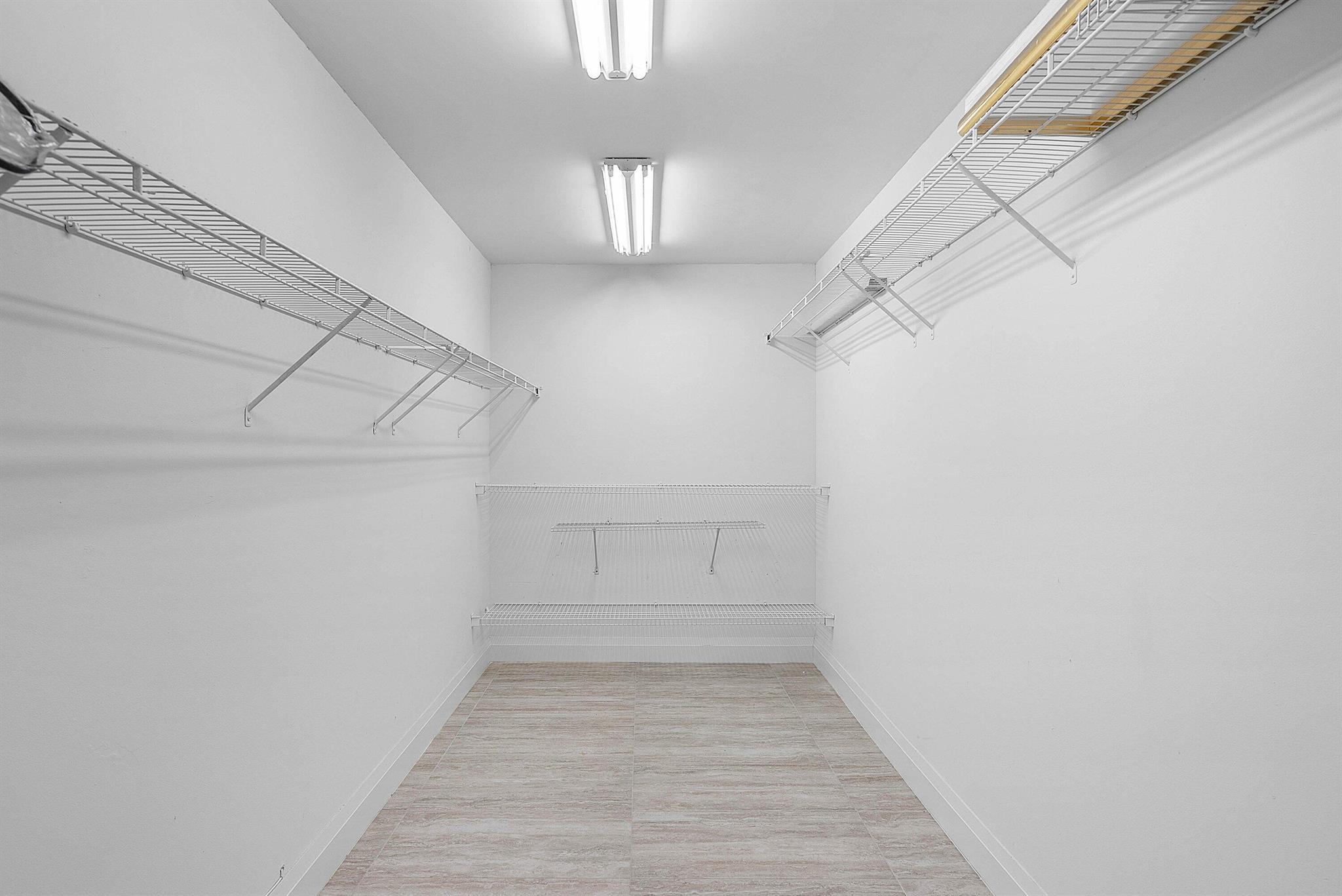 7580 Regency Lake Drive 402