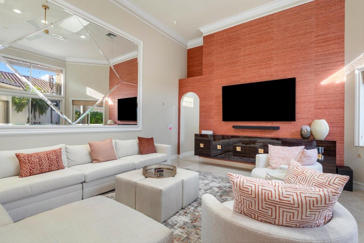 23 Island Drive