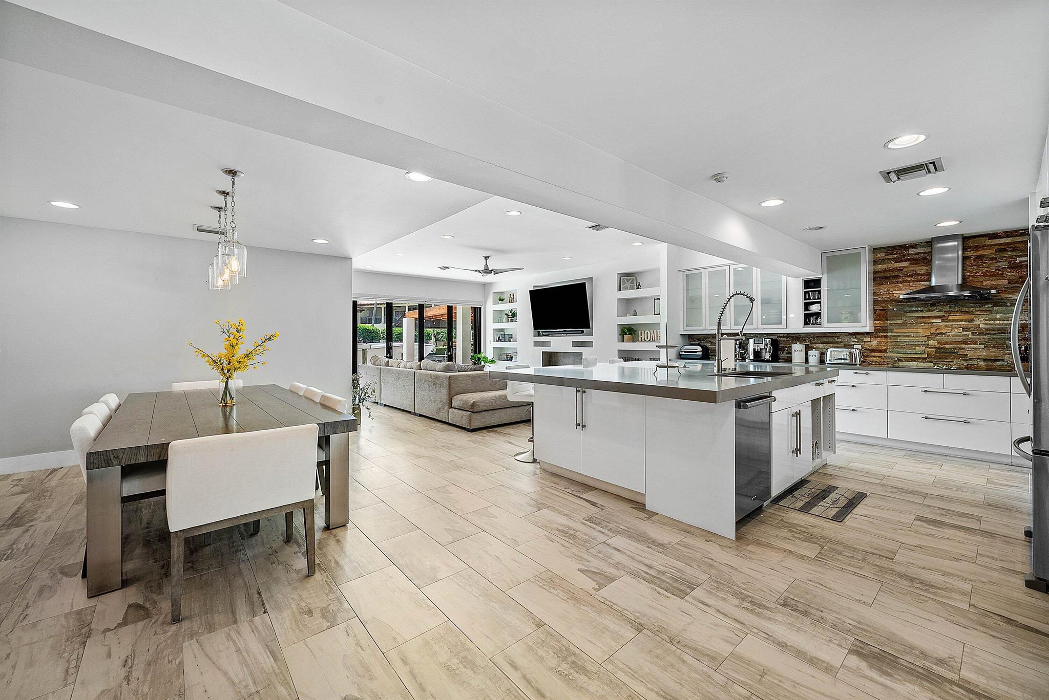 740 NE 36th Street