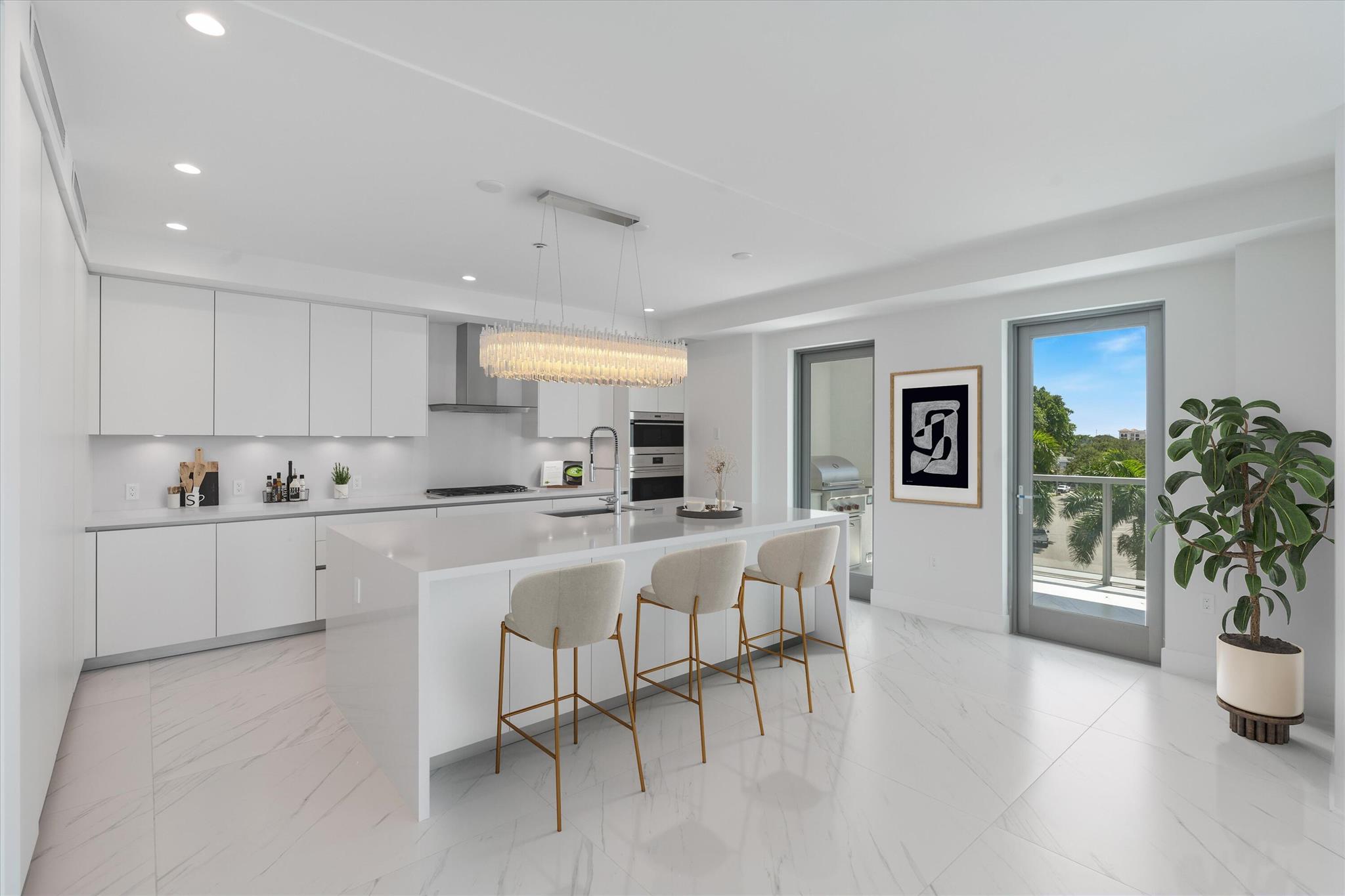 495 E Royal Palm Road 402