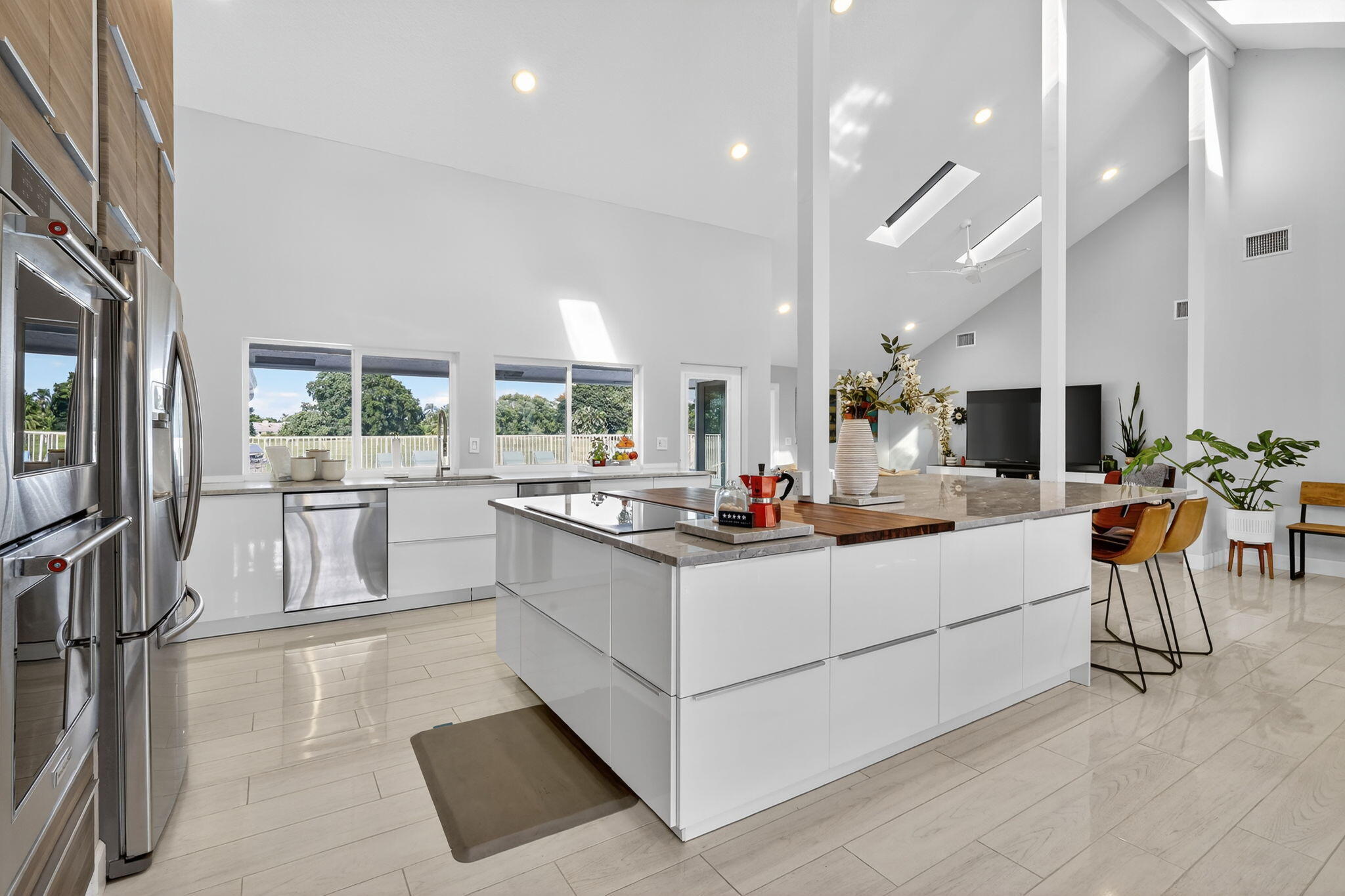 4275 Fox Trace