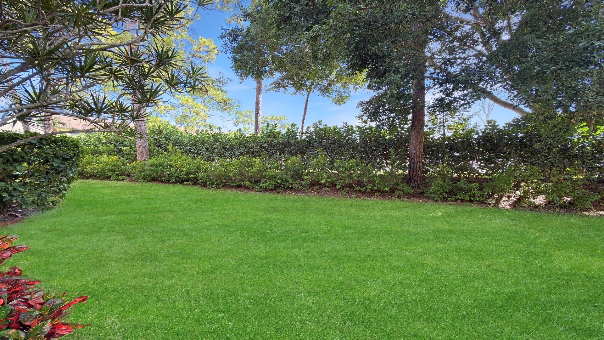 7118 Golf Colony Court 105