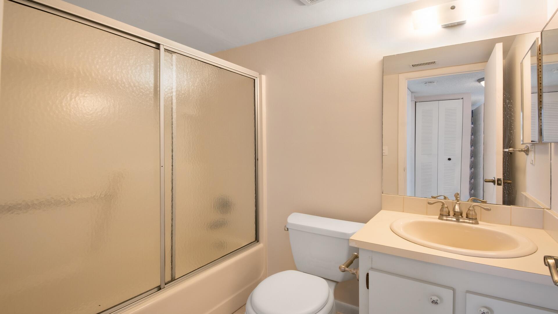 7118 Golf Colony Court 105