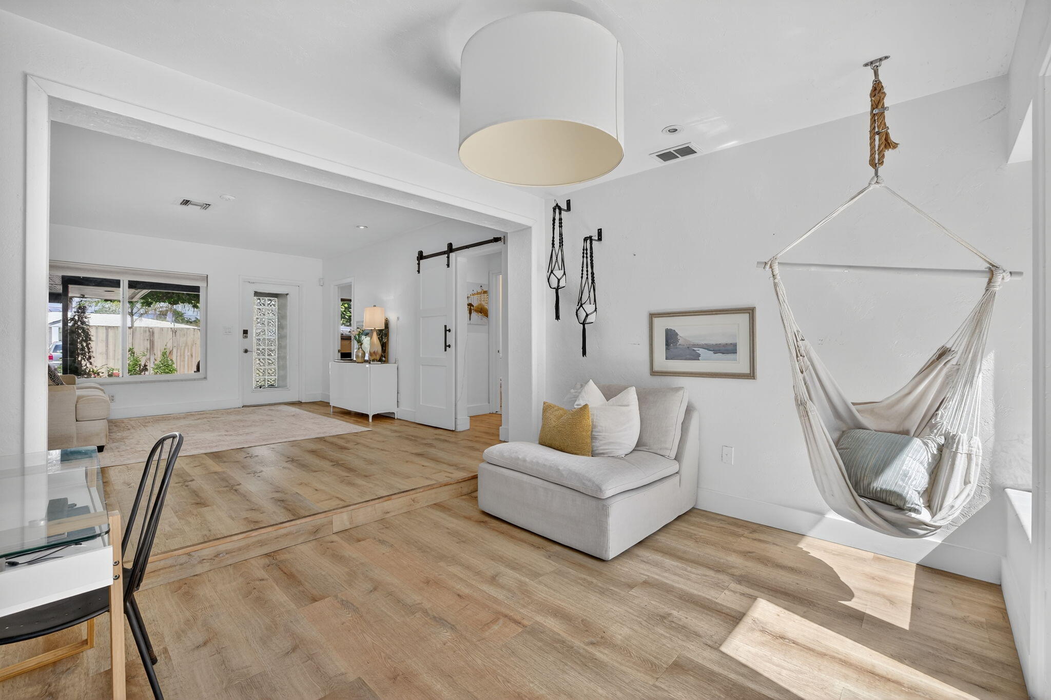 554 NW 45th Court