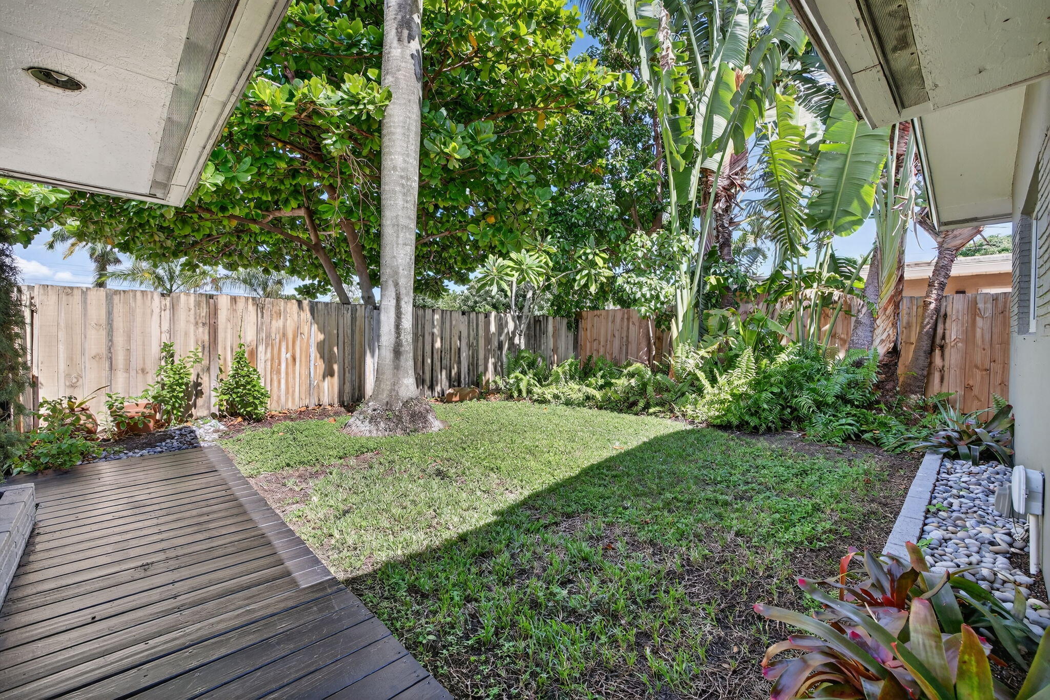 554 NW 45th Court