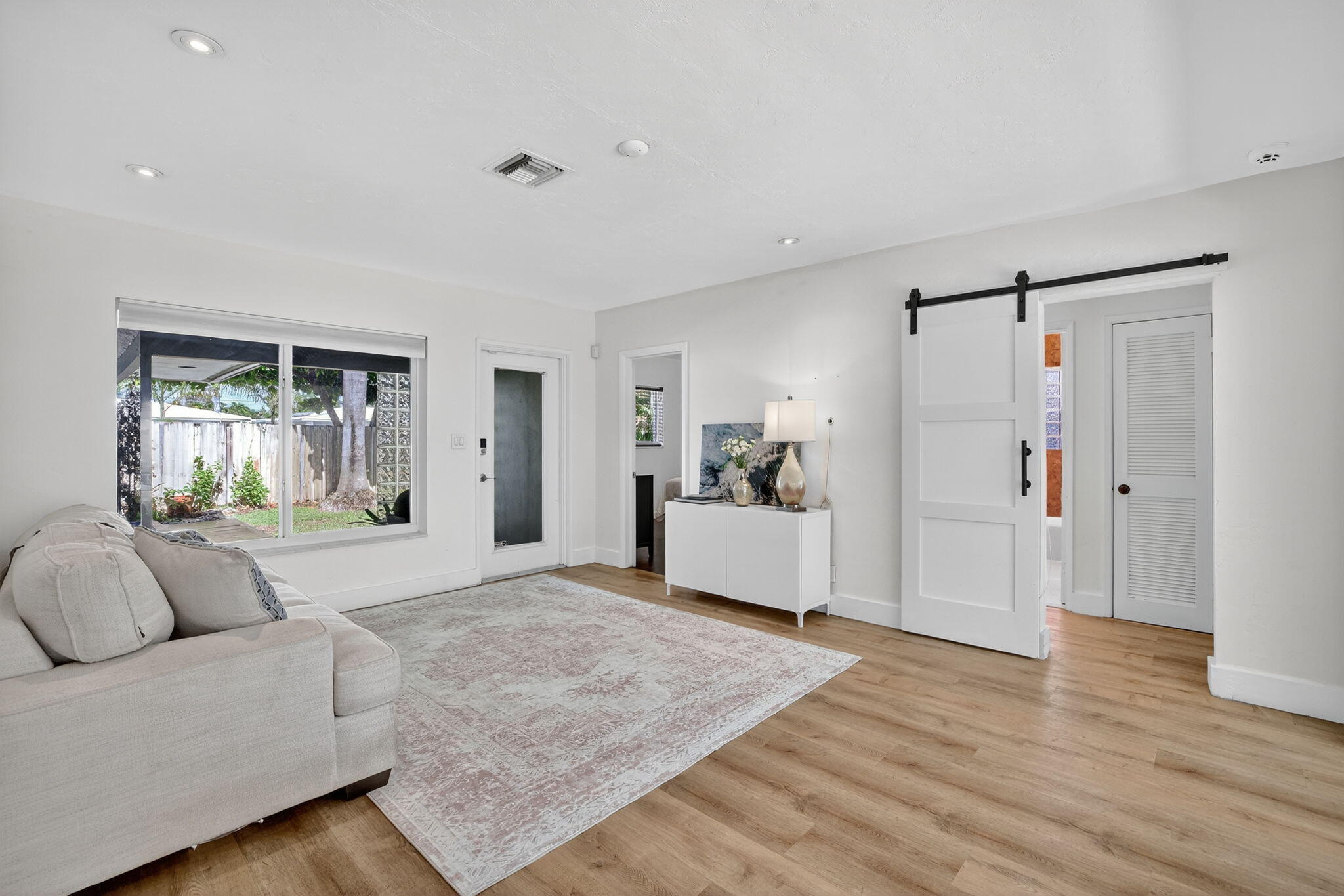 554 NW 45th Court