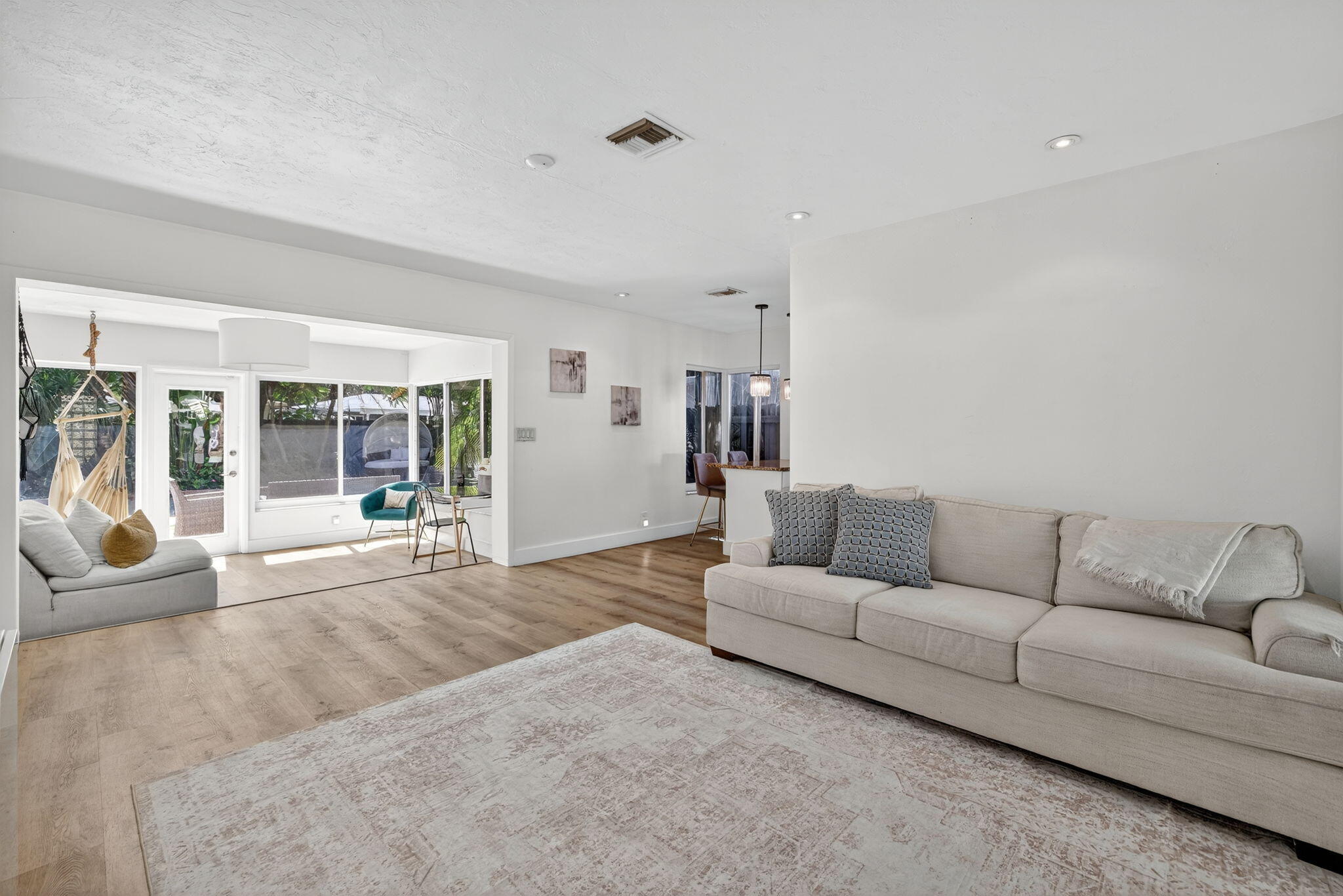 554 NW 45th Court