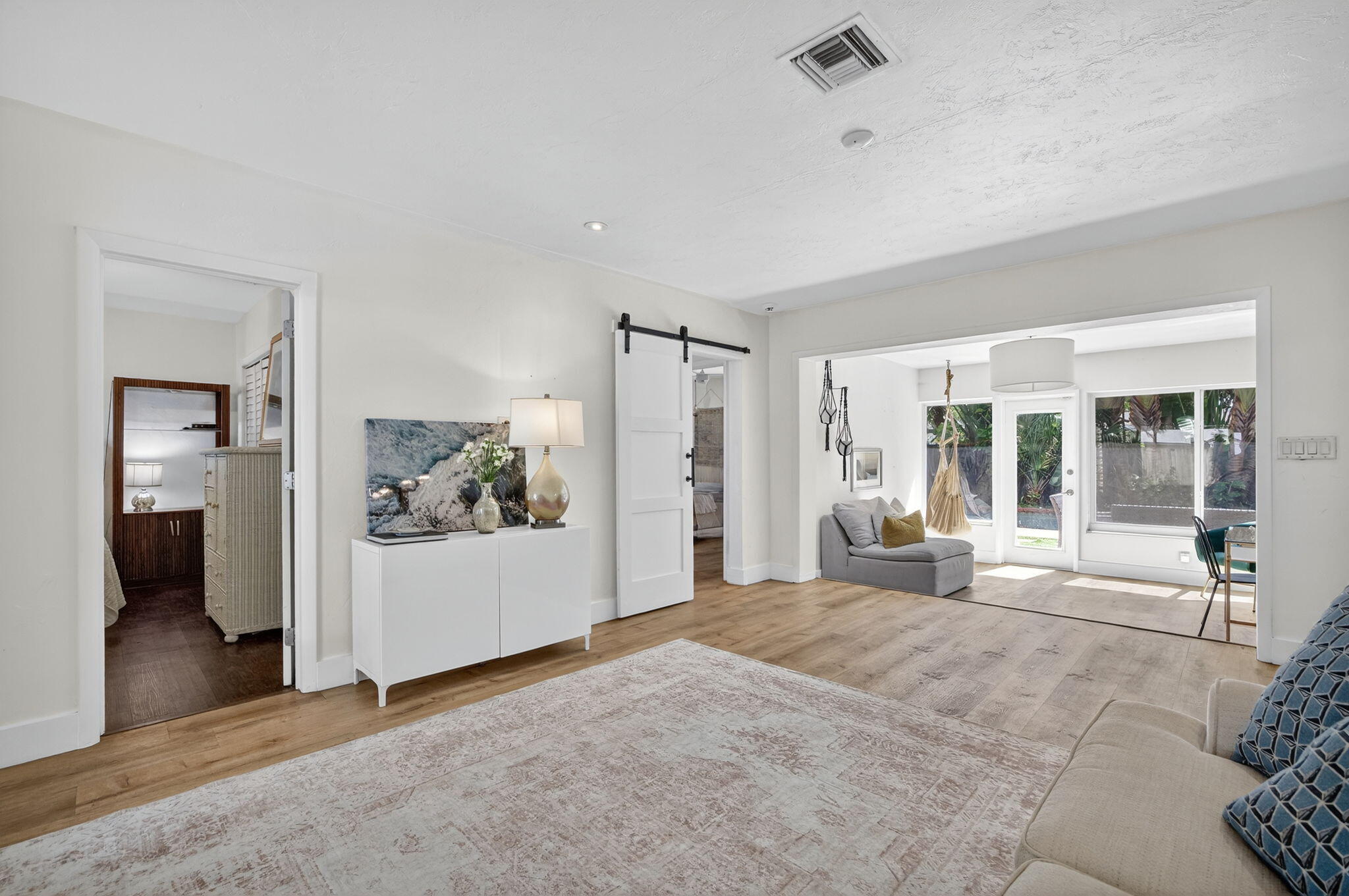 554 NW 45th Court