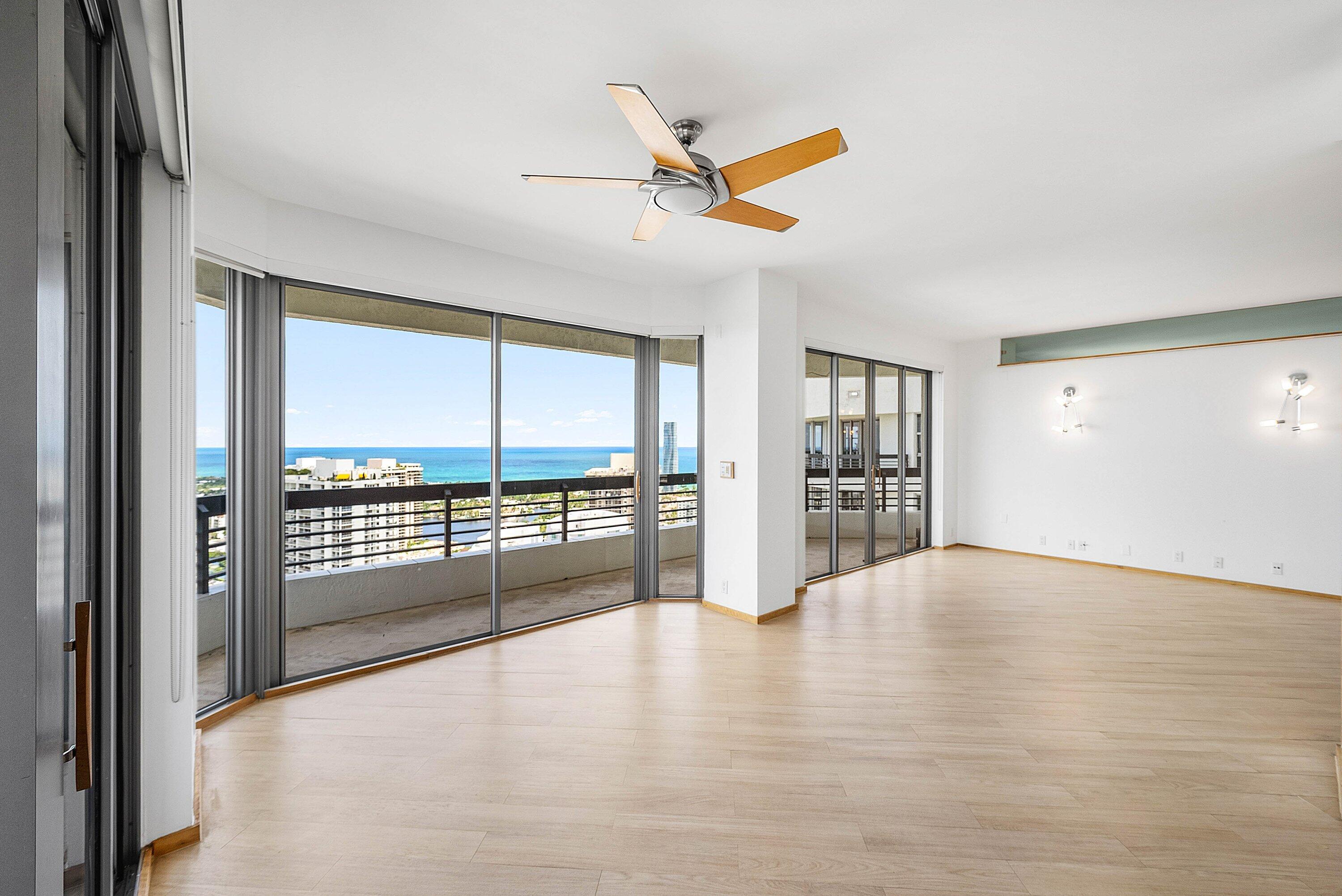 3500 Mystic Pointe Drive Ph4