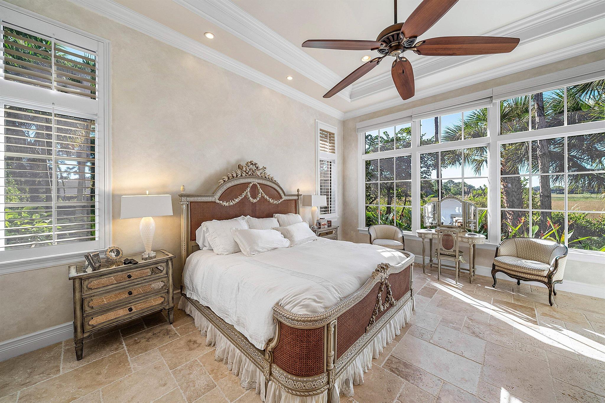 13381 Oakmeade
