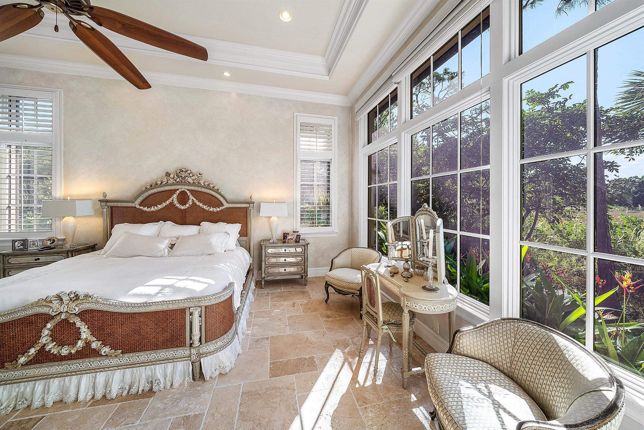 13381 Oakmeade