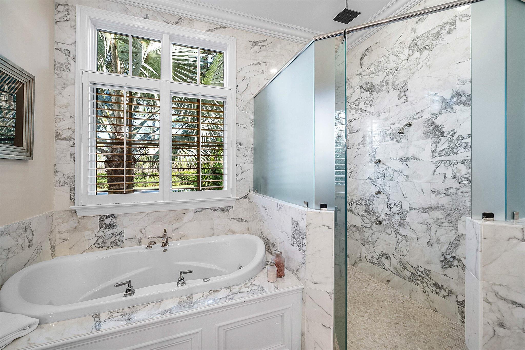 13381 Oakmeade