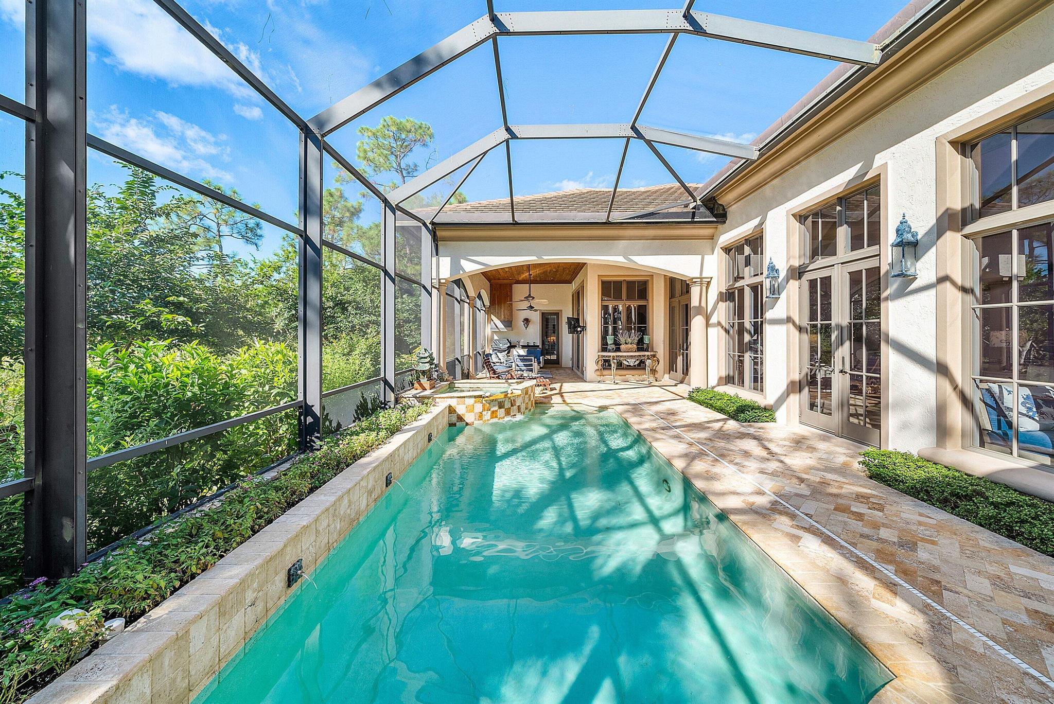 13381 Oakmeade