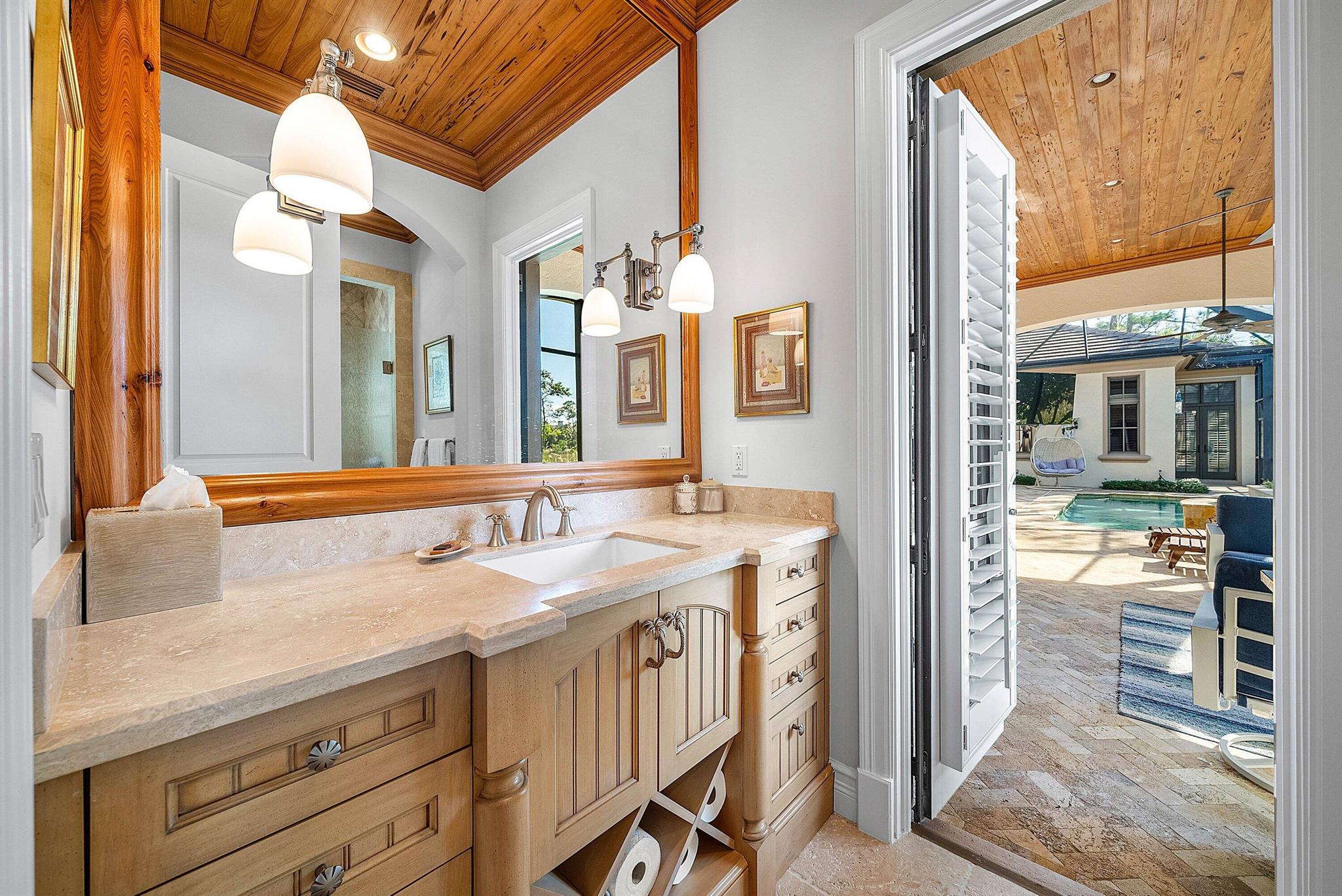 13381 Oakmeade