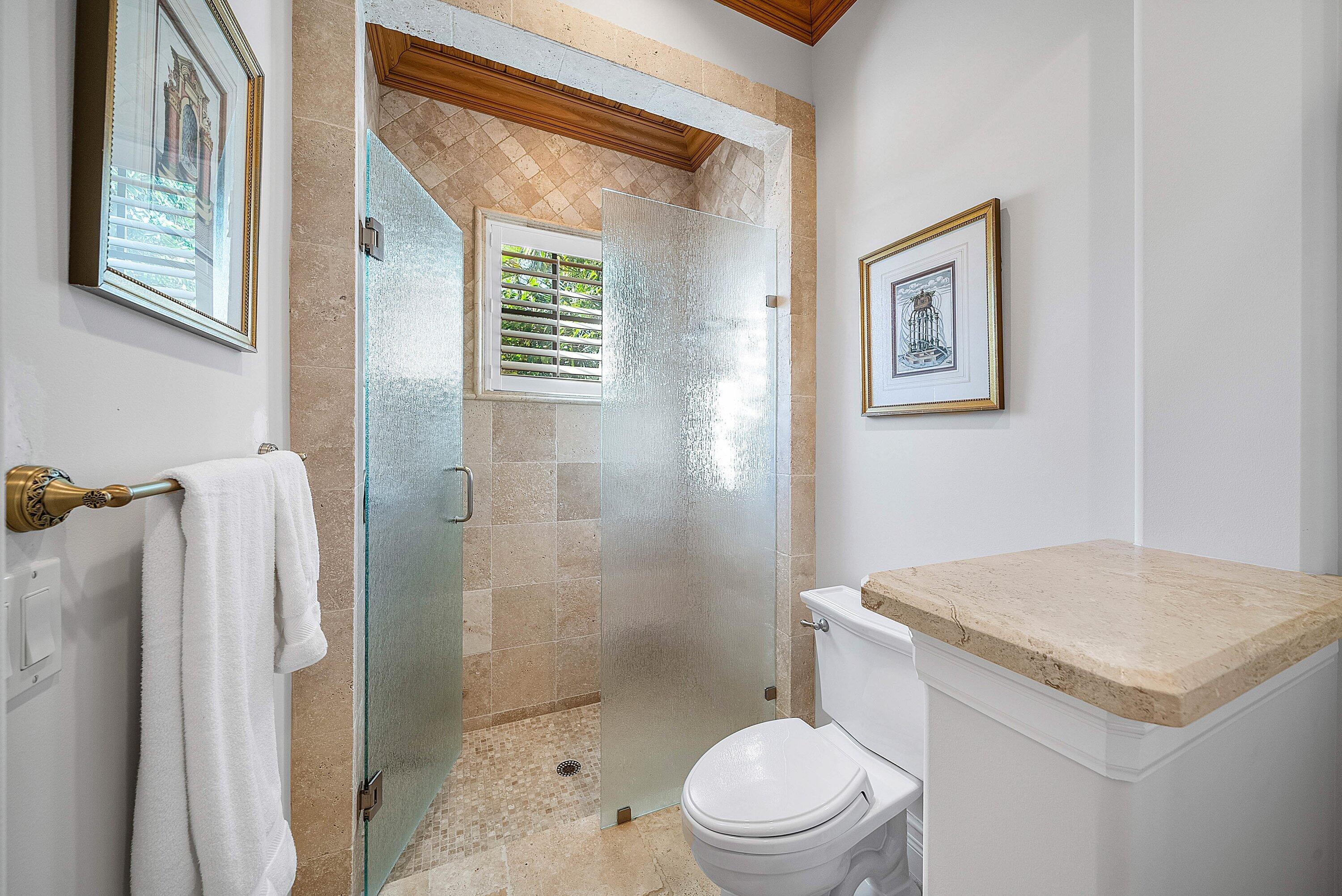 13381 Oakmeade