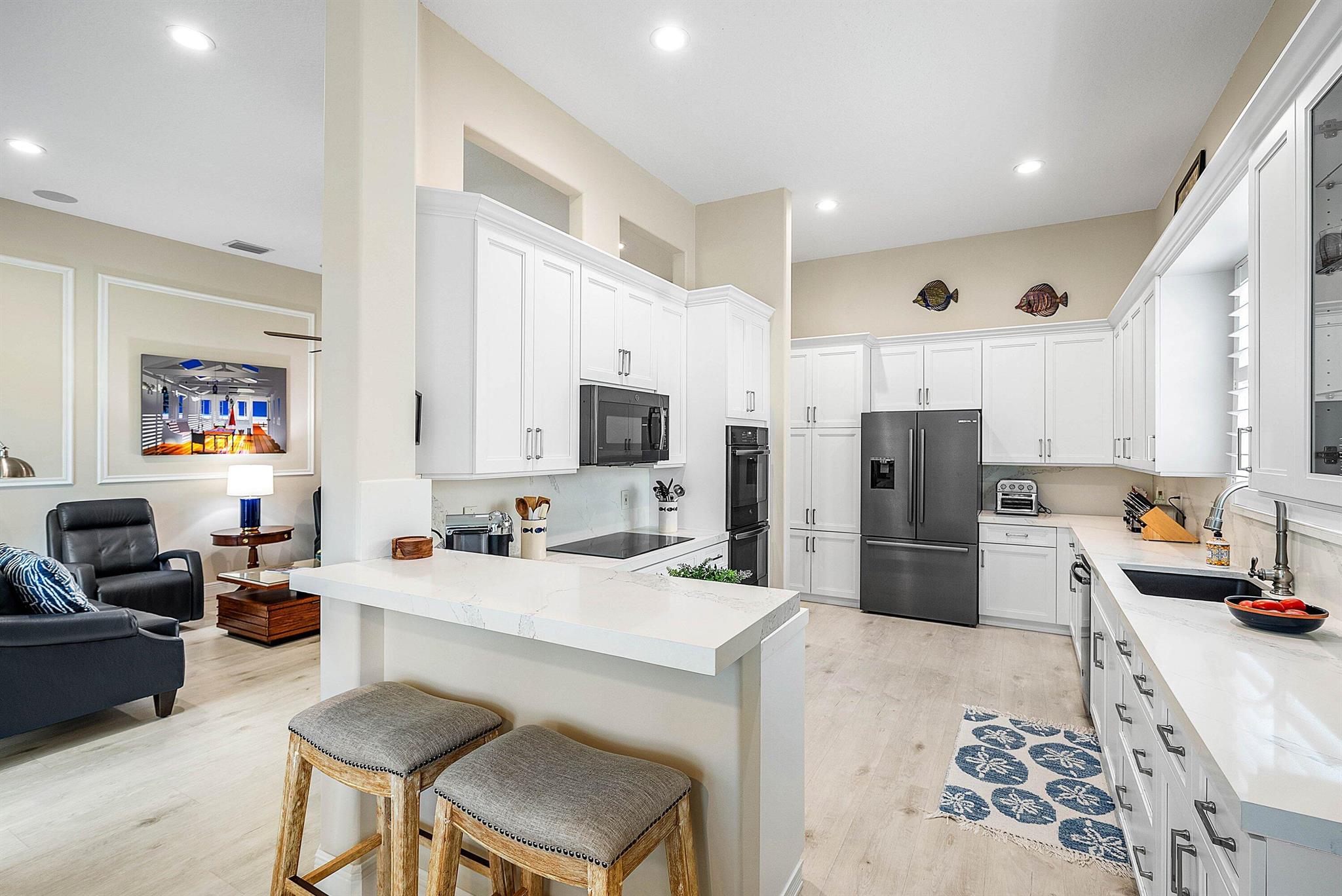 7167 Demedici Circle