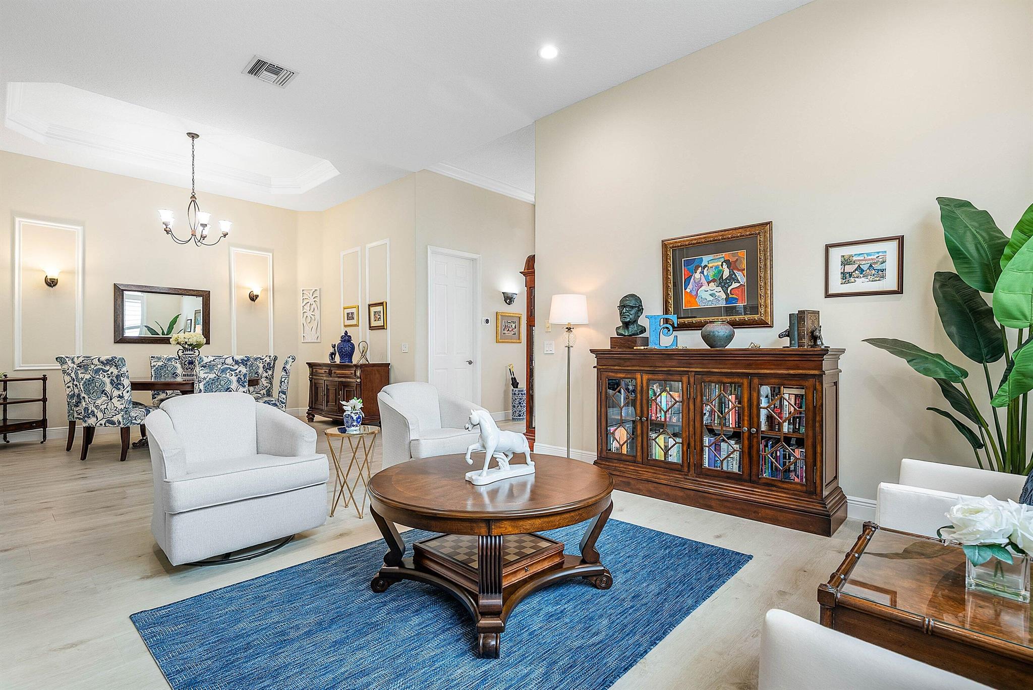 7167 Demedici Circle