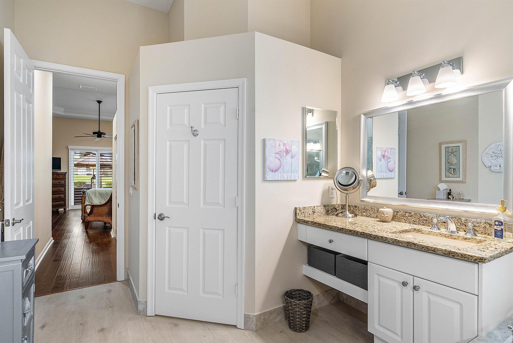 7167 Demedici Circle