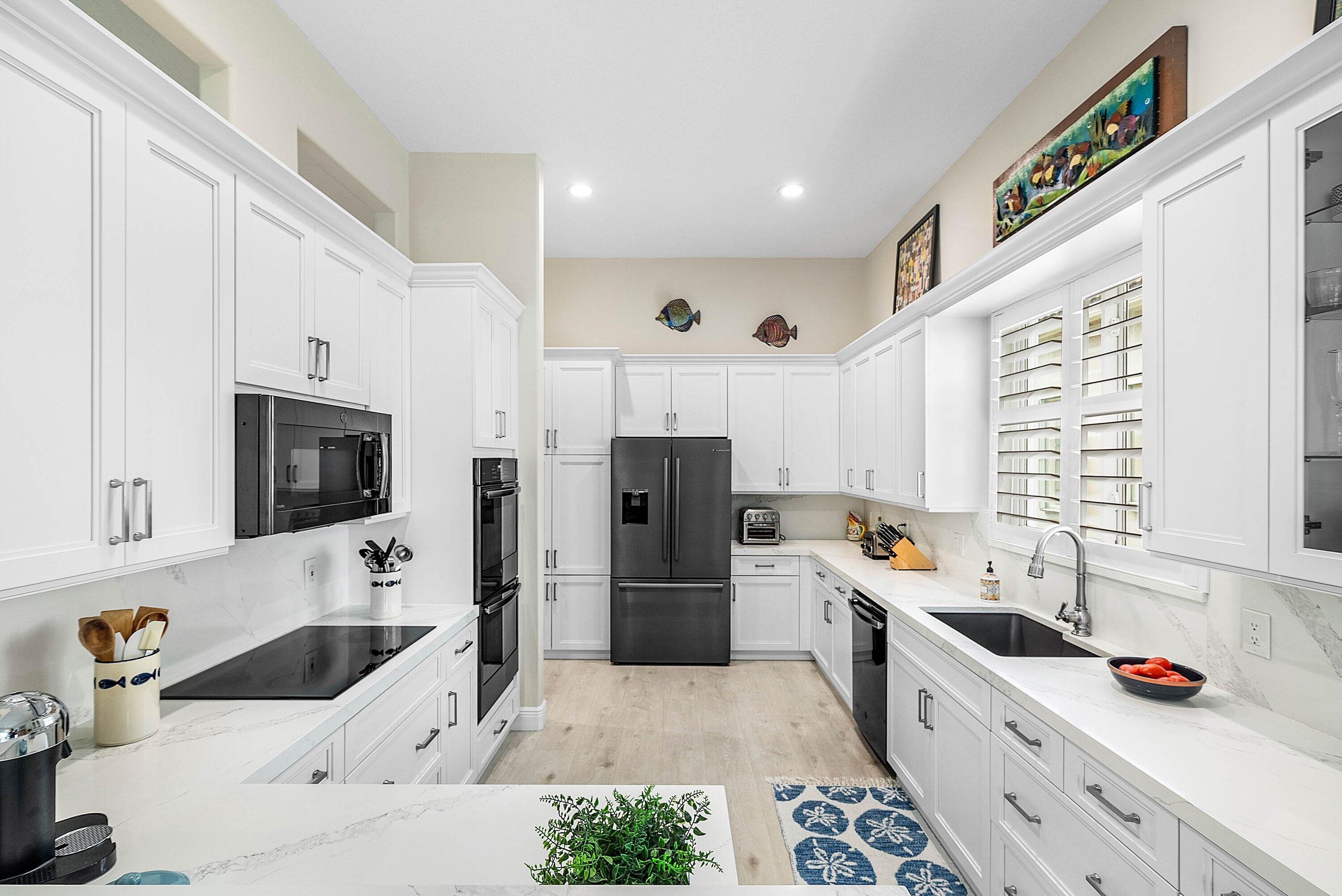 7167 Demedici Circle