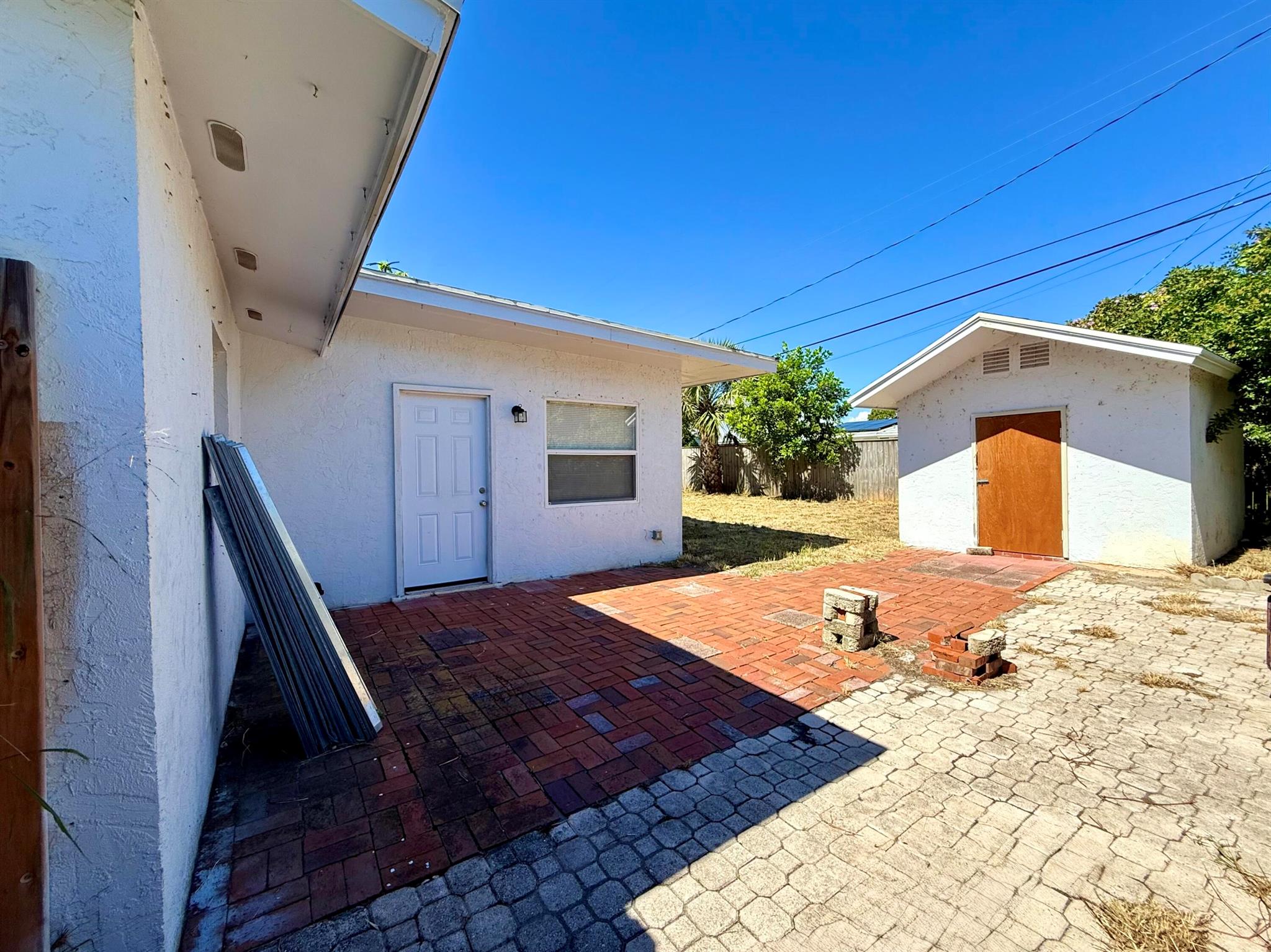 1455 NE Silver Maple Way