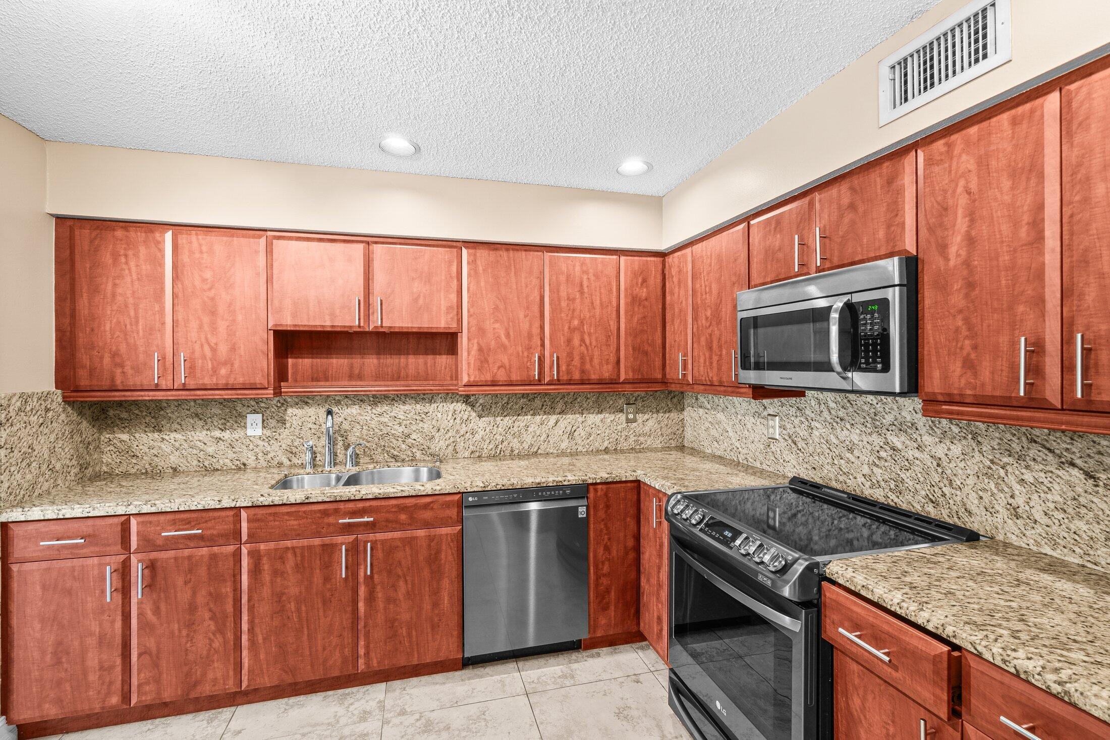 5750 Coach House Circle C