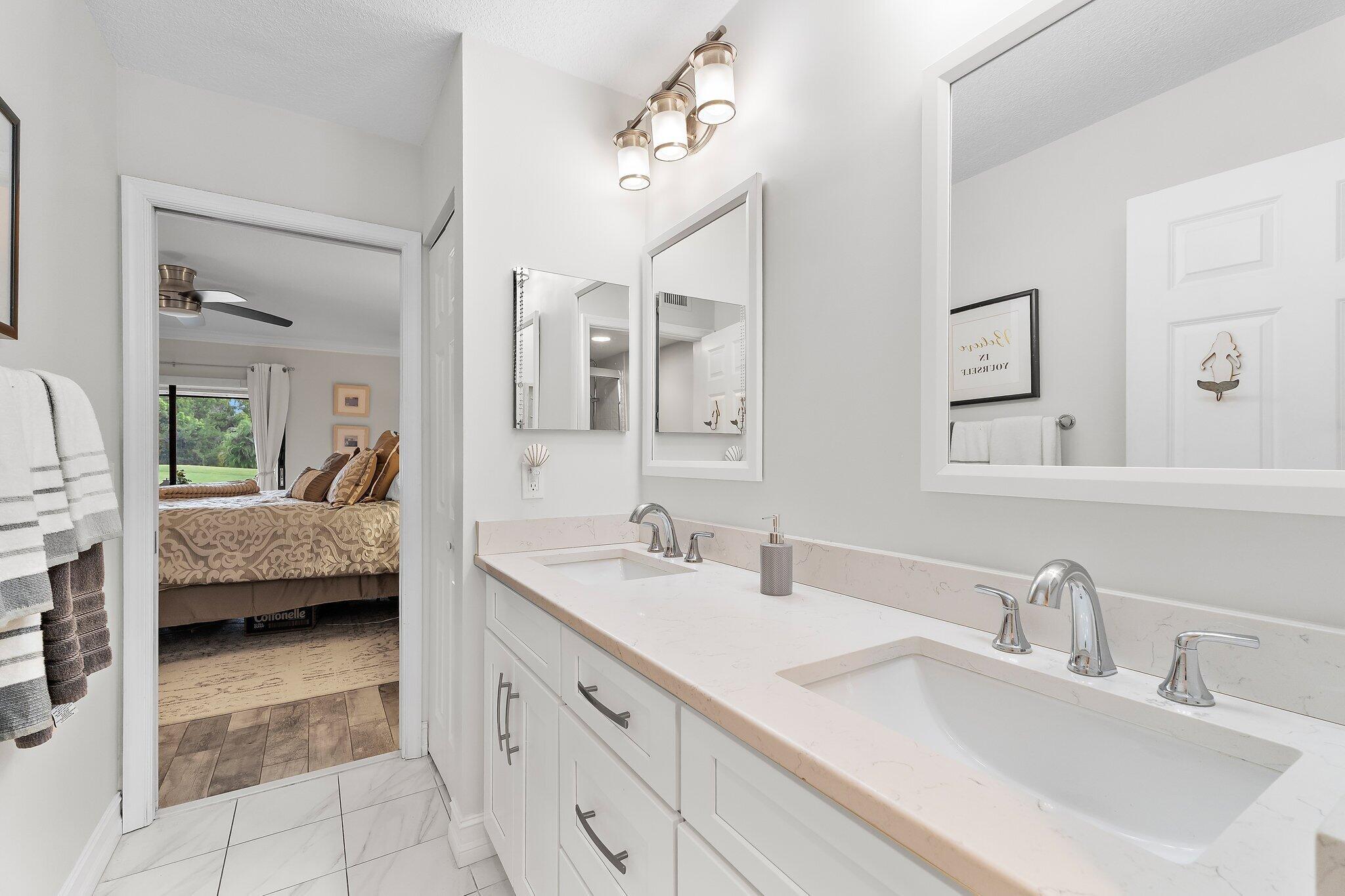 1201 Pinecrest Circle B