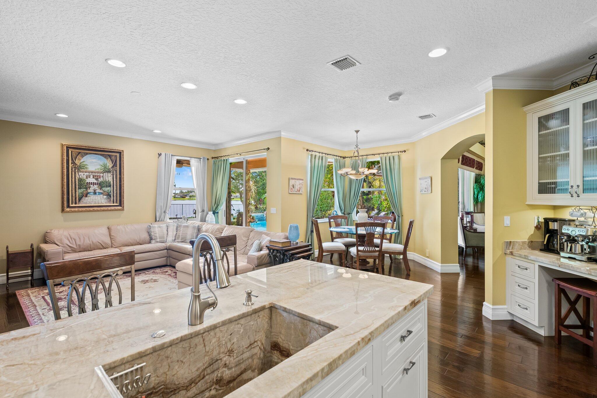 21167 Falls Ridge Way