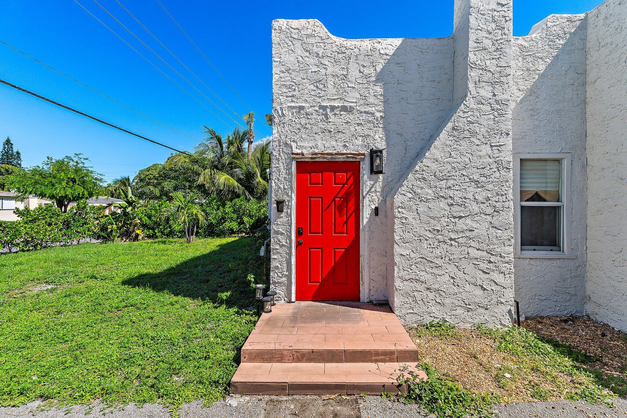 120 NW 4th Avenue
