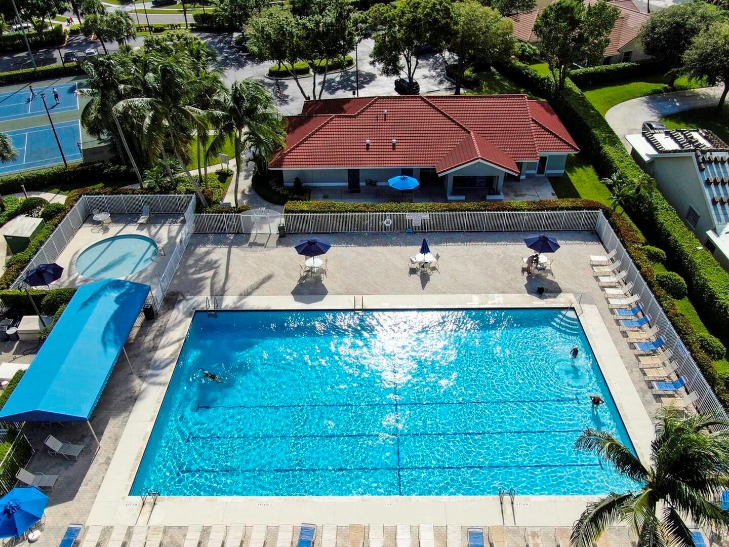 6374 Old Medinah Circle